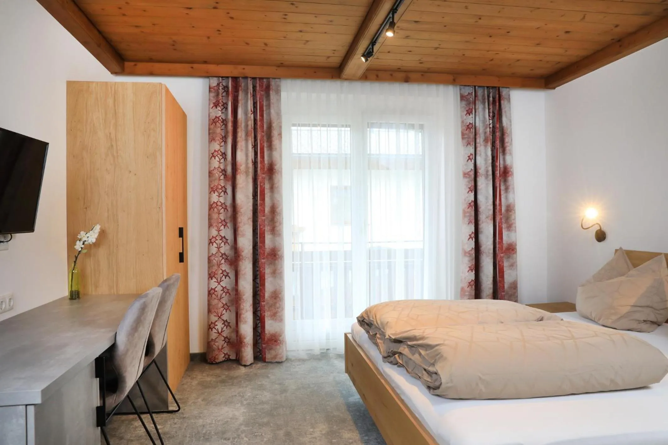 Bed in Frühstückspension Jagdhof