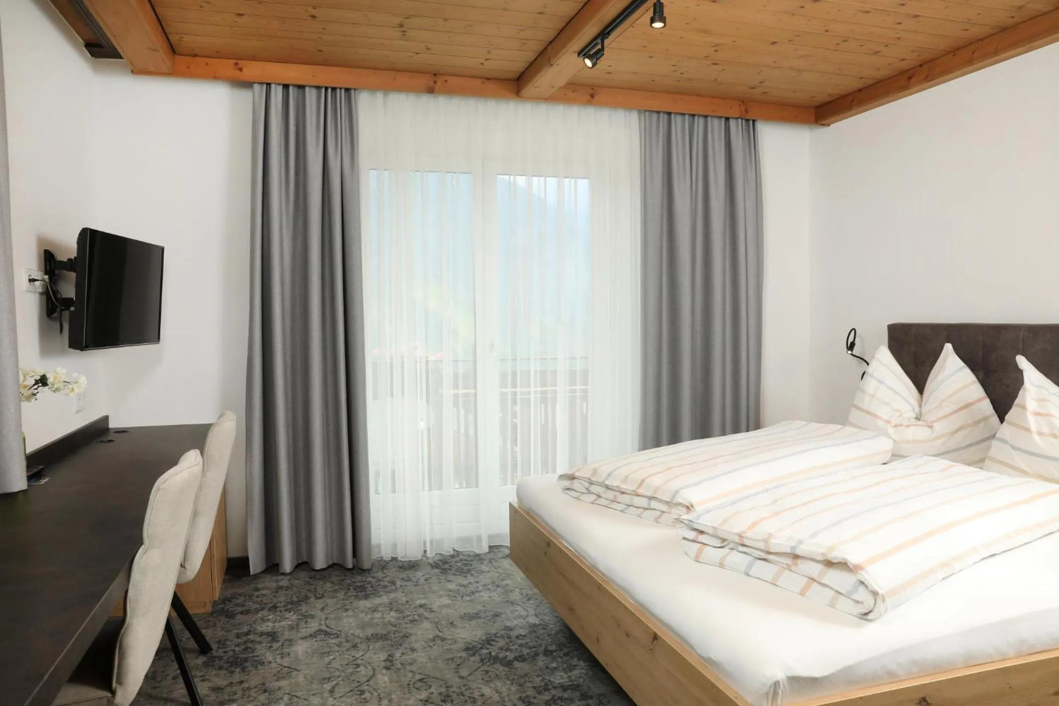 Bed in Frühstückspension Jagdhof
