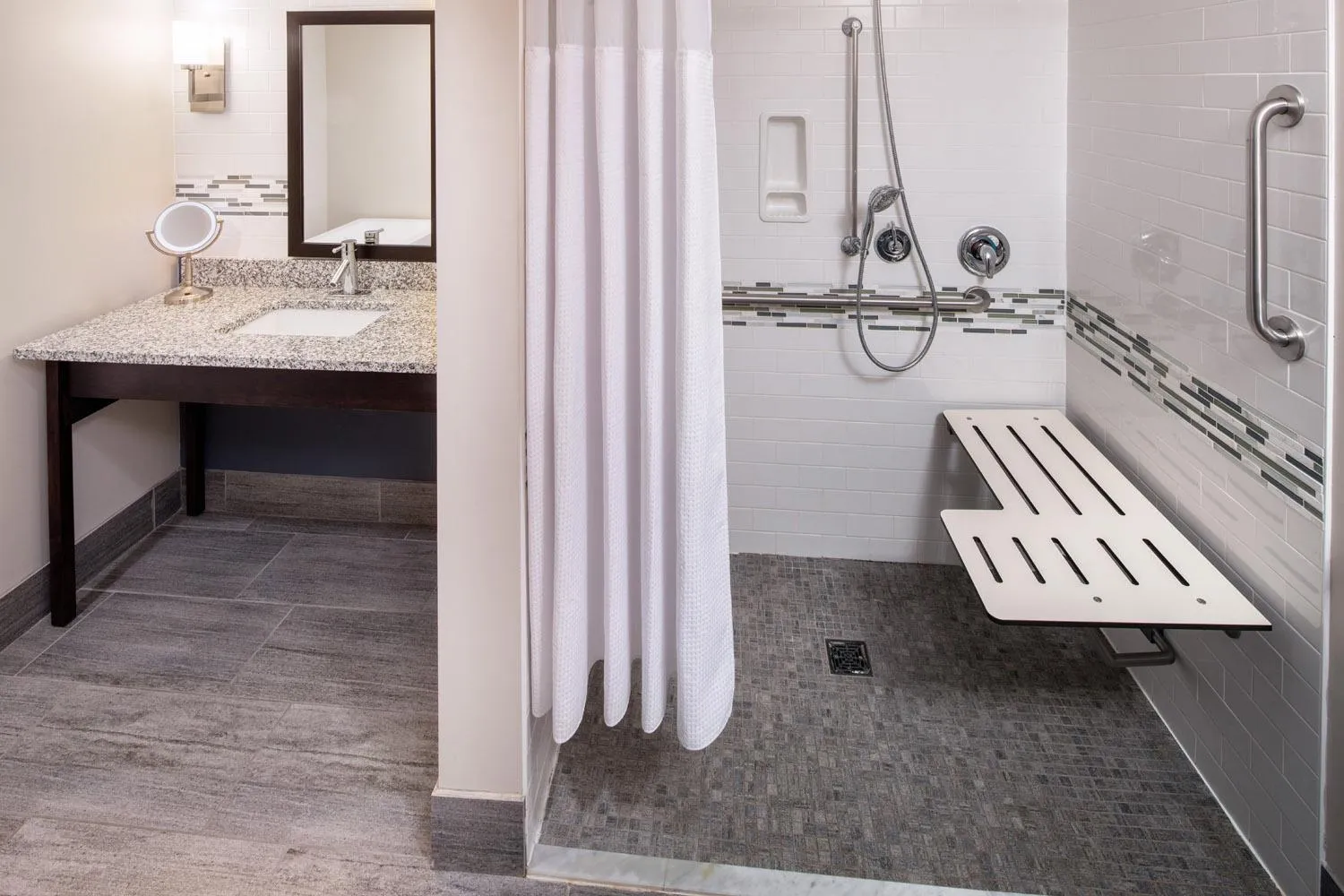 Bathroom in Kent State University Hotel and Conference Center