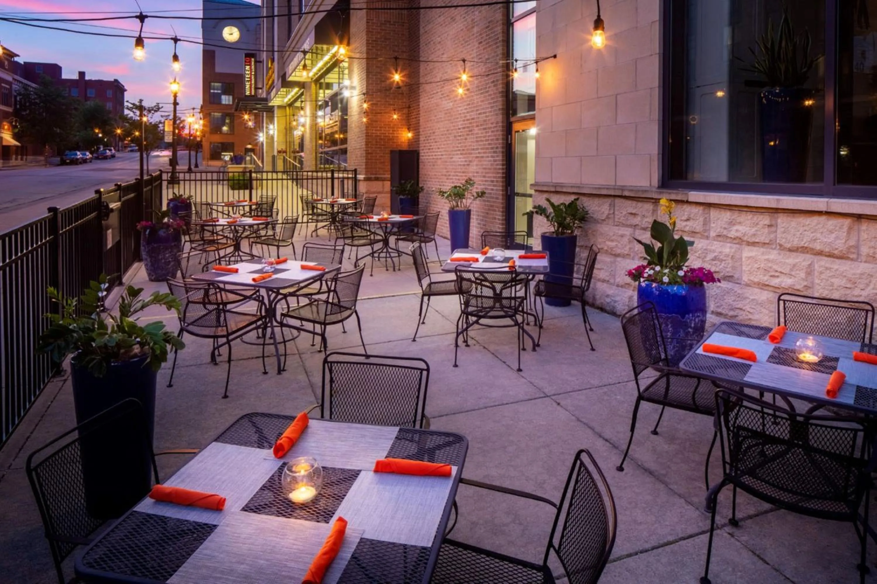Patio in Kent State University Hotel and Conference Center