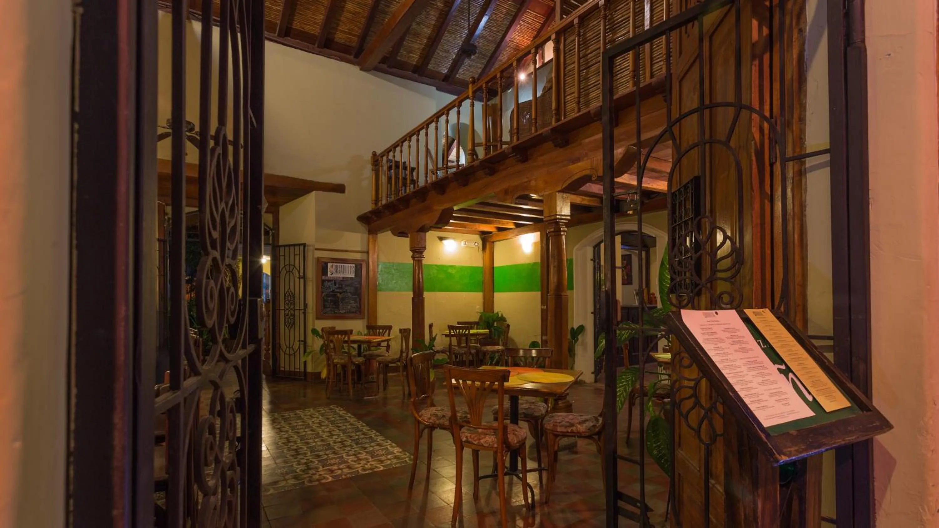 Restaurant/places to eat in Hotel Casa San Francisco