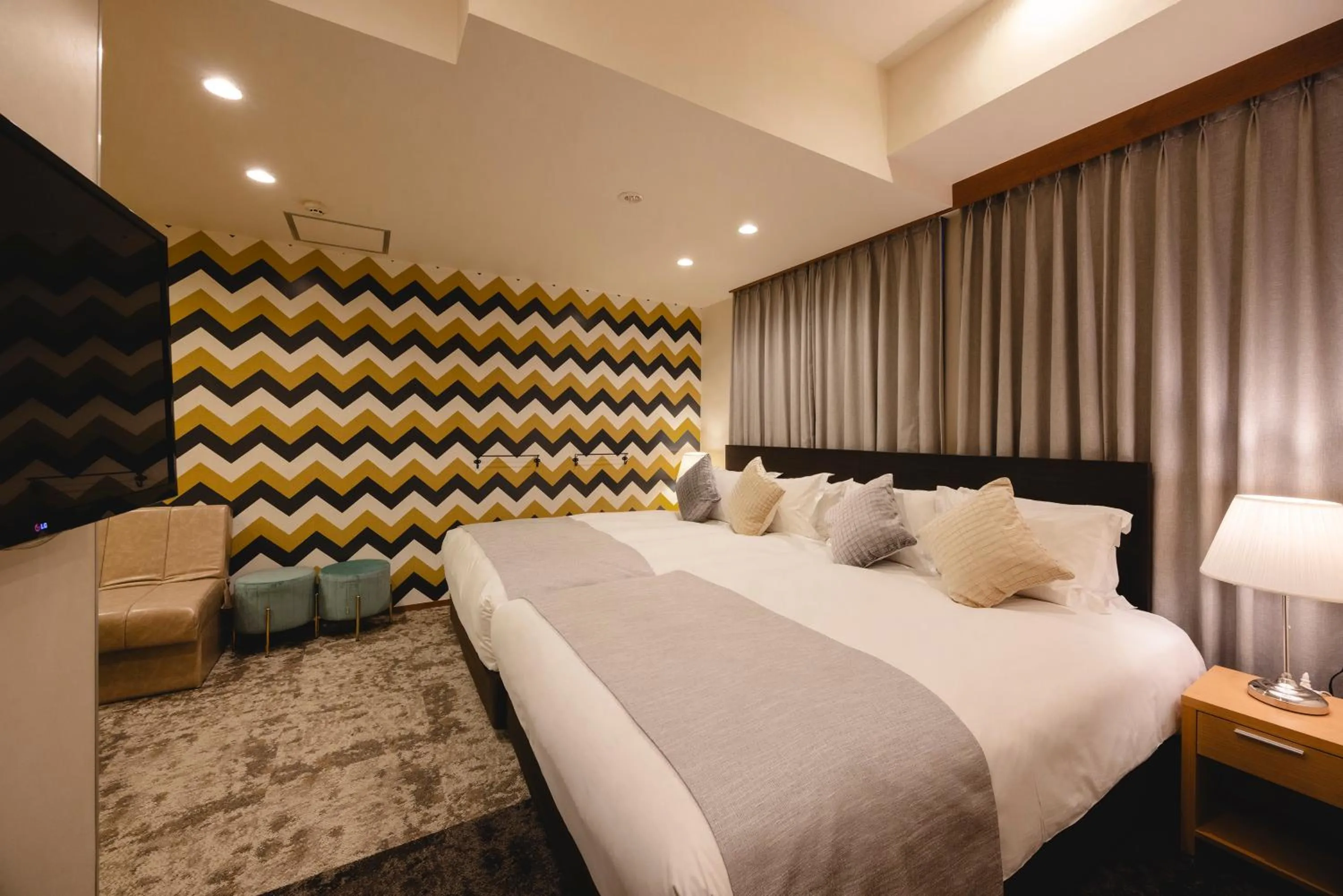 Bed in Centurion Hotel Residential Akasaka Station