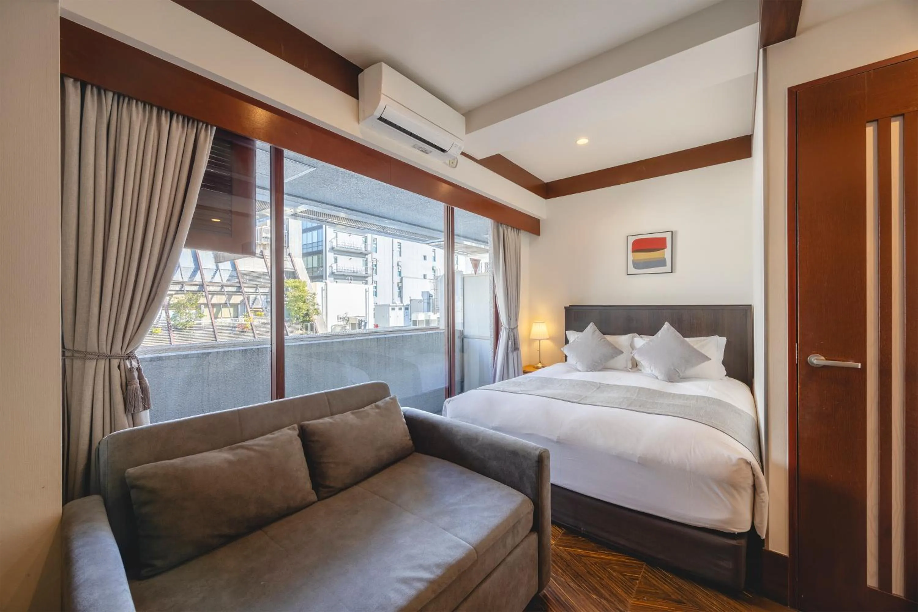 Bed in Centurion Hotel Residential Akasaka Station