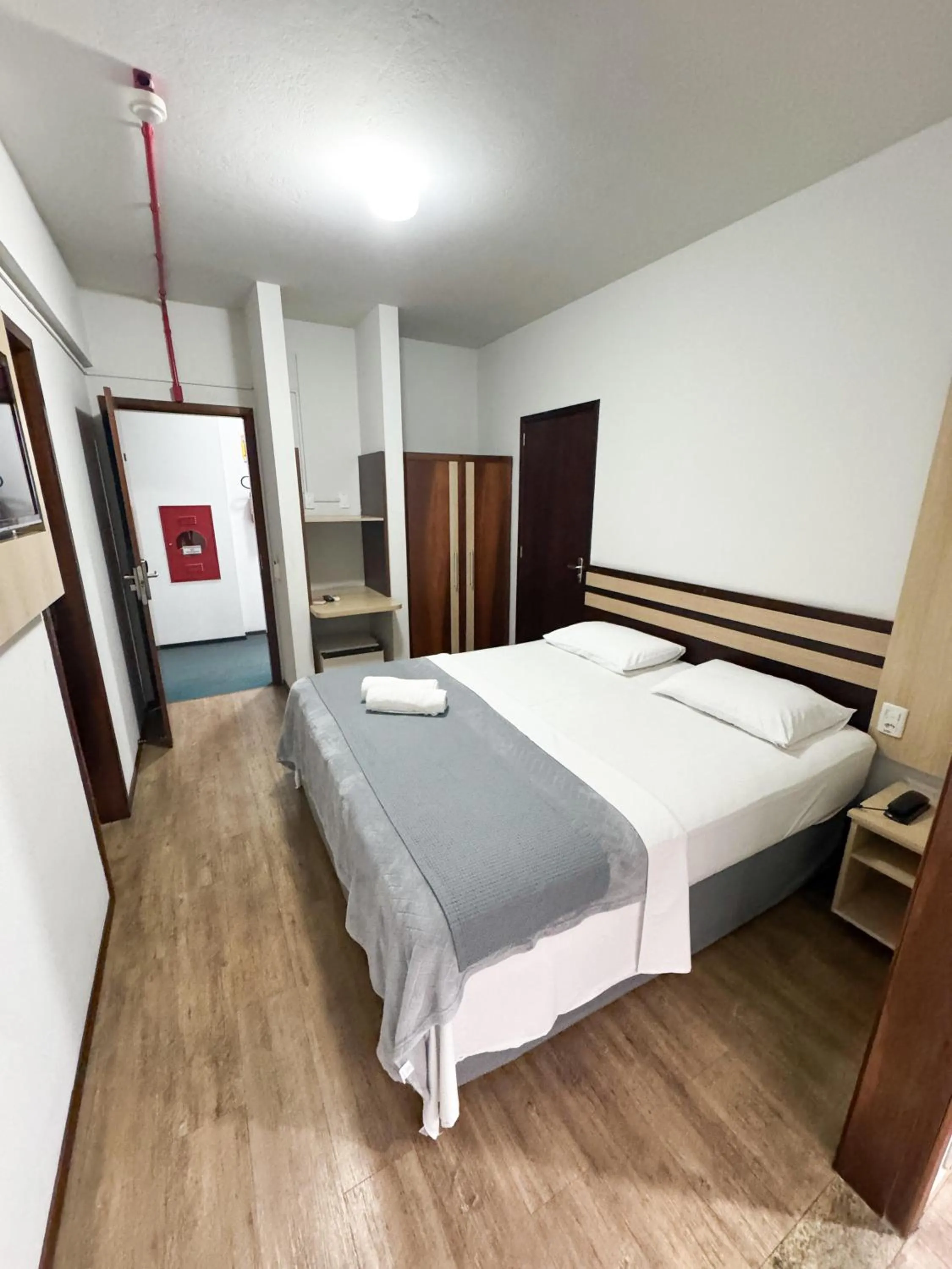 Bedroom, Bed in Harbor Inn Jaraguá