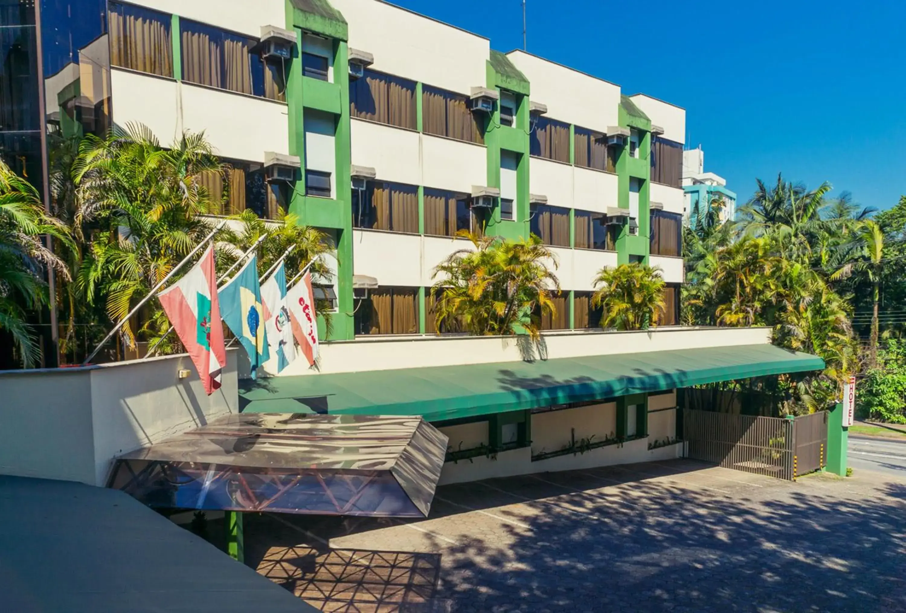 Facade/entrance in Harbor Inn Jaraguá Facade/entrance in Harbor Inn Jaraguá
