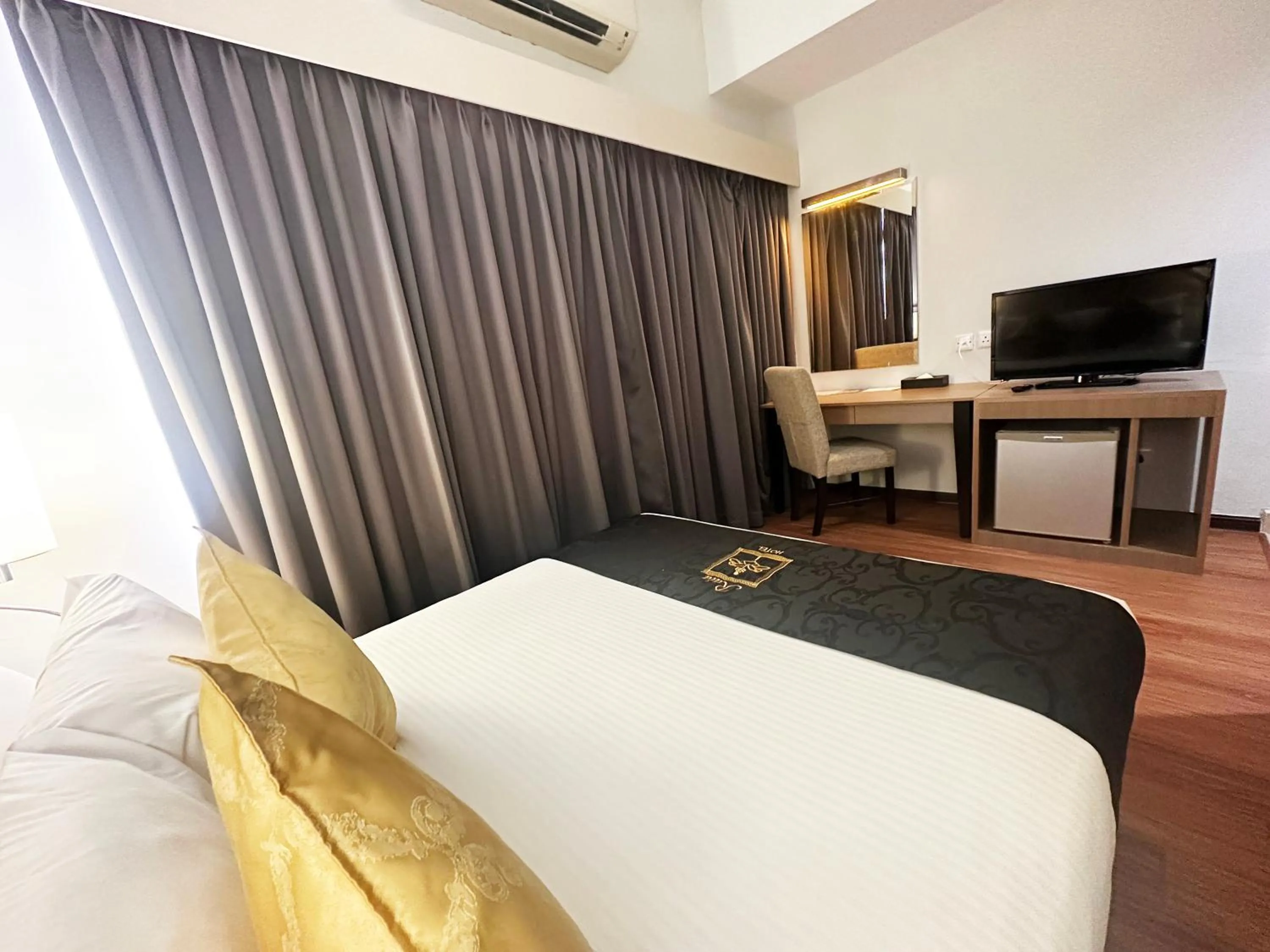 Bed in Raia Hotel & Convention Centre Terengganu