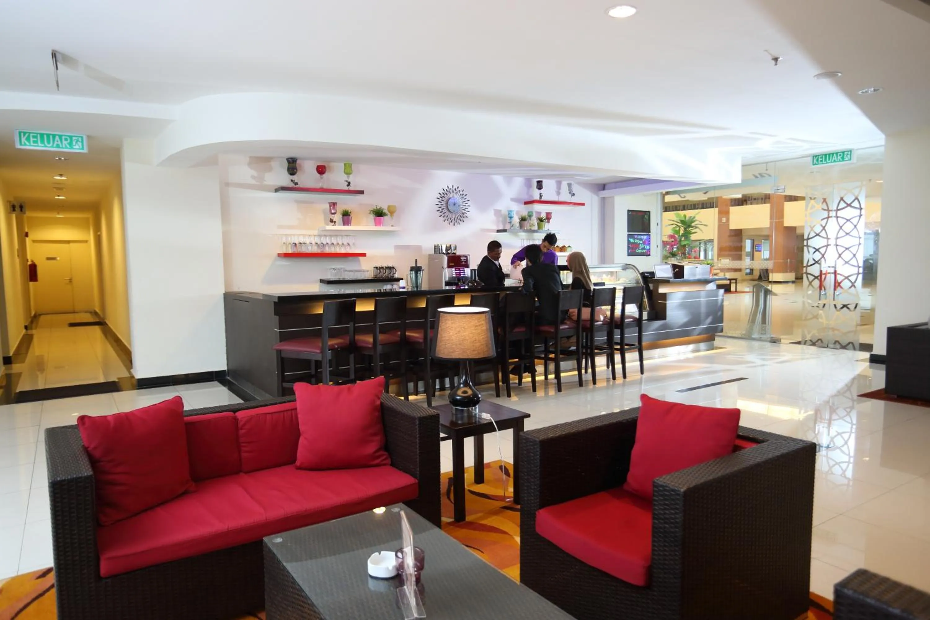 Lounge or bar in Raia Hotel & Convention Centre Terengganu