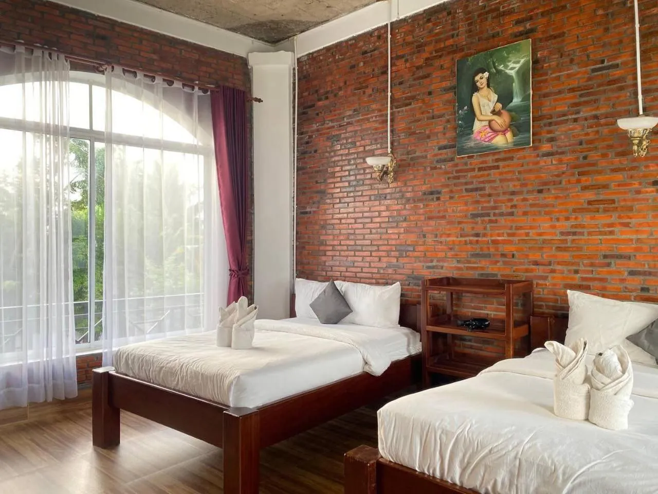 Pool view, Bed in The Coconut House Hotel