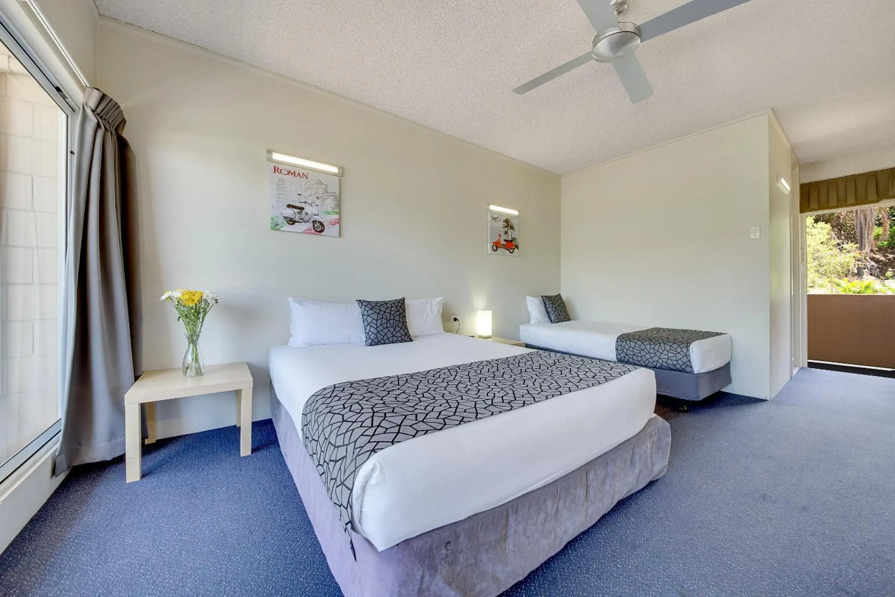 Bed in Camelot Motel Australia Bed in Camelot Motel Australia