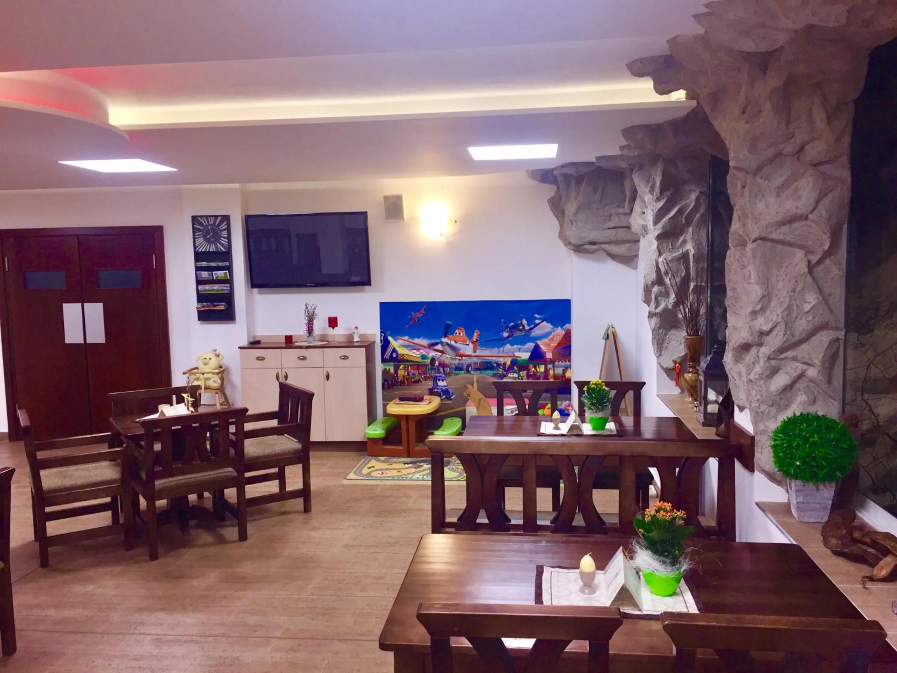 Restaurant/places to eat in Garni Hotel Fatra
