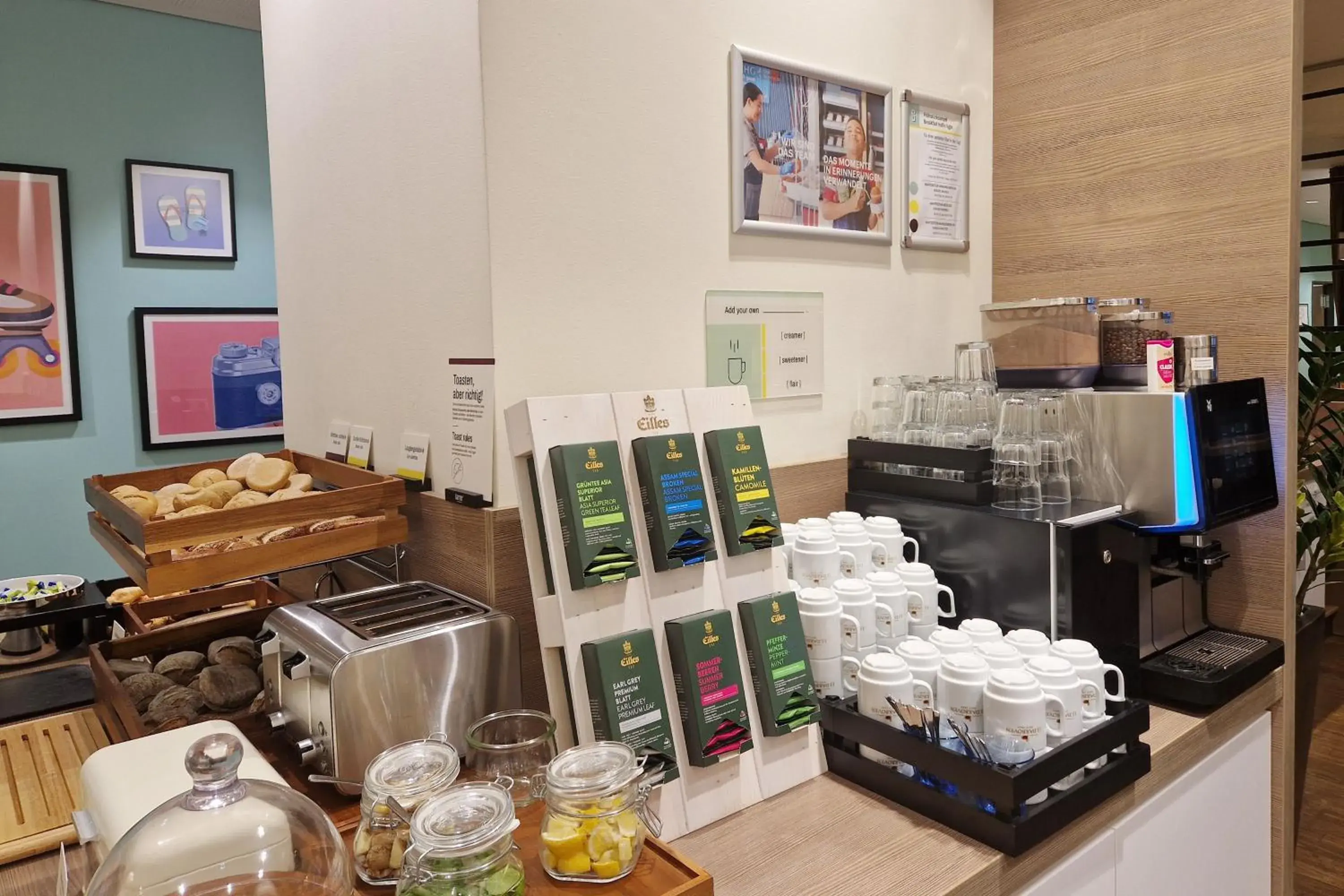 Breakfast in Garner Hotel Berlin - Charlottenburg, an IHG Hotel Breakfast in Garner Hotel Berlin - Charlottenburg, an IHG Hotel