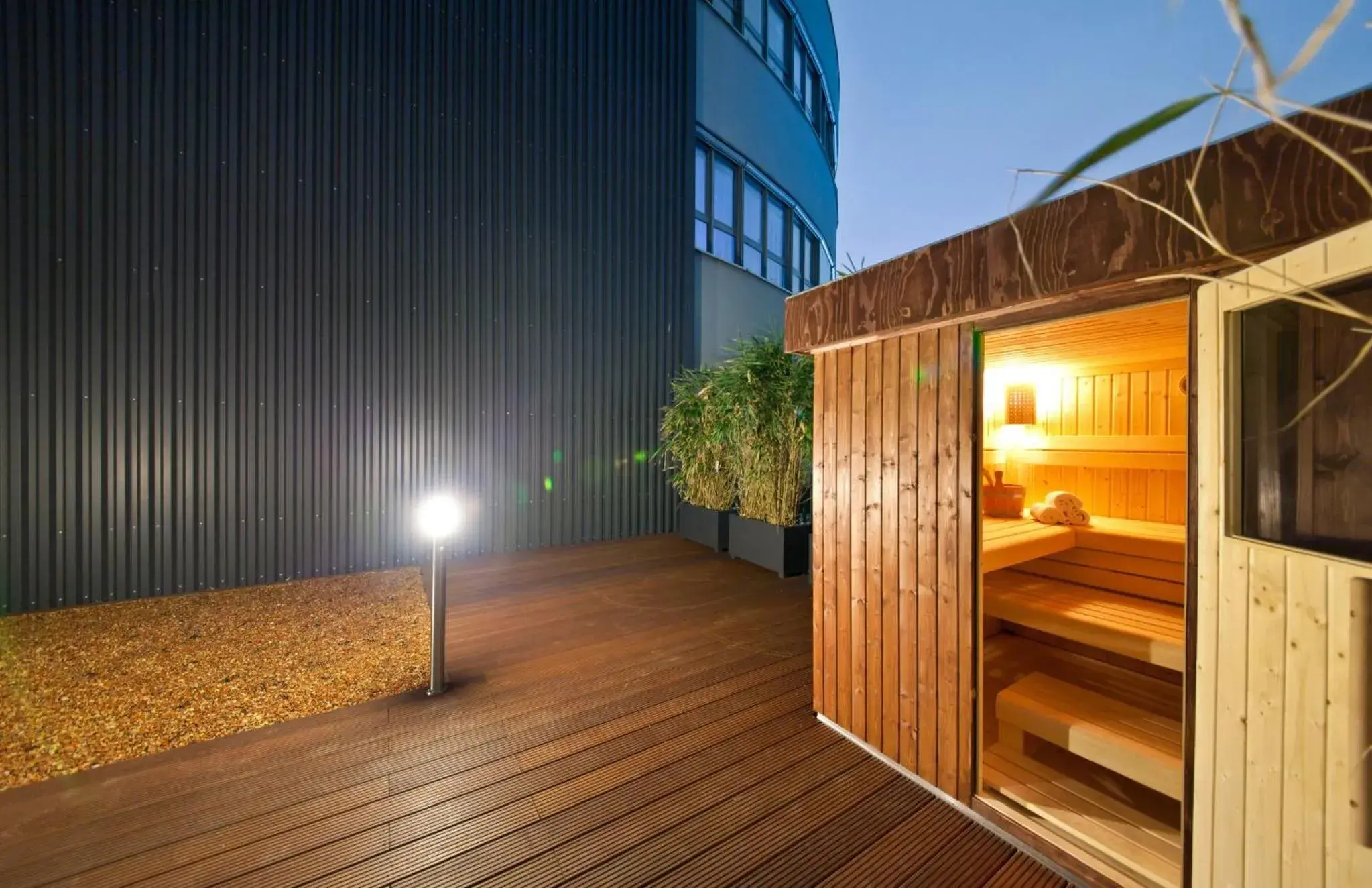 Fitness centre/facilities in Garner Hotel Berlin - Charlottenburg, an IHG Hotel Fitness centre/facilities in Garner Hotel Berlin - Charlottenburg, an IHG Hotel