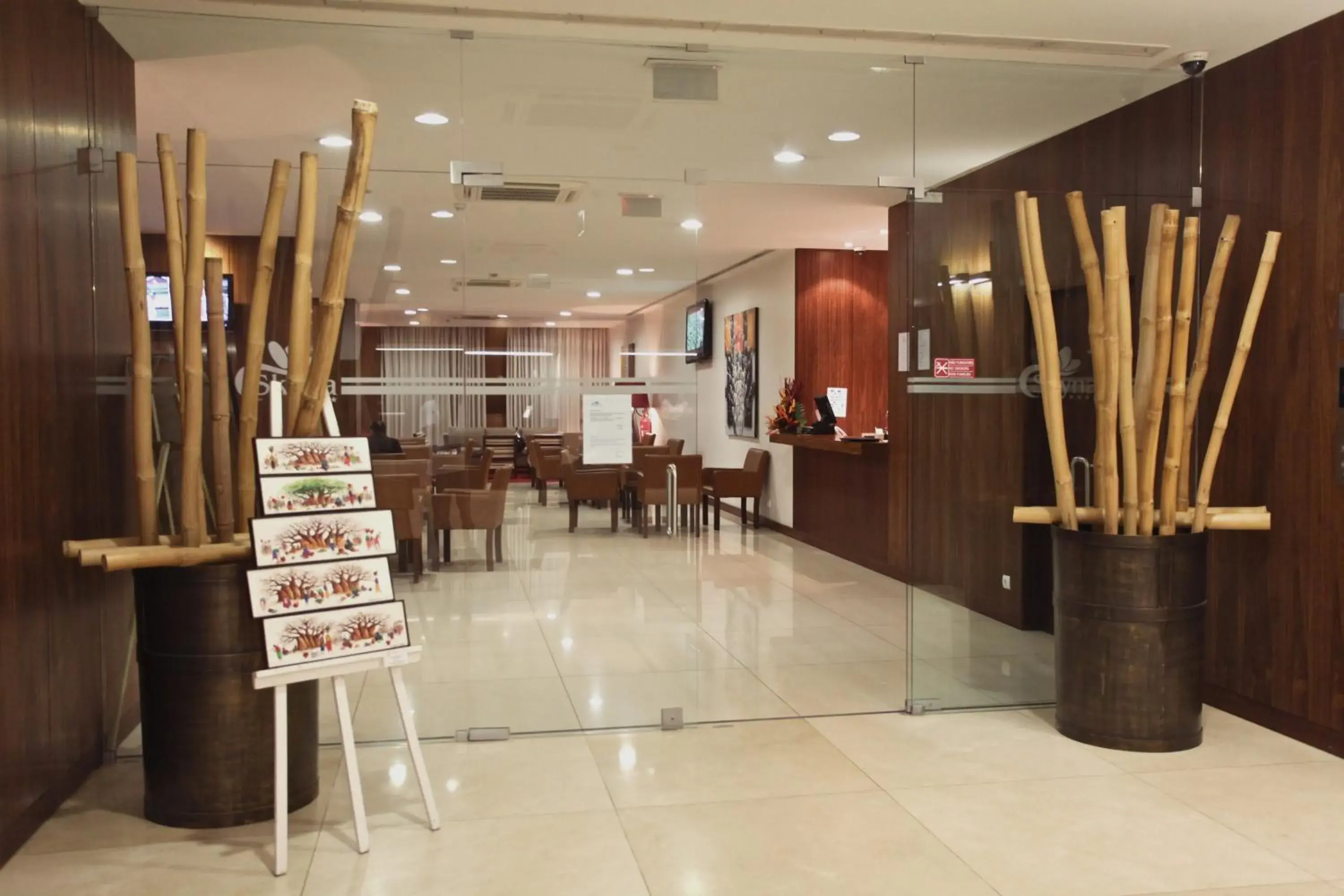 Lobby or reception in Skyna Hotel Luanda Lobby or reception in Skyna Hotel Luanda