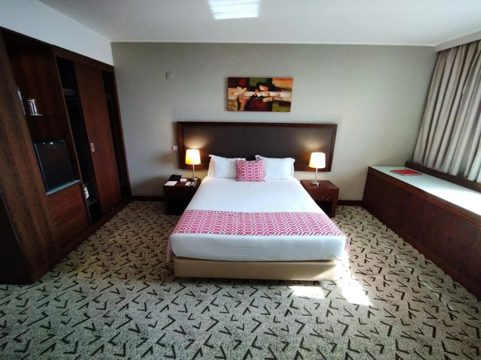 Bedroom, Bed in Skyna Hotel Luanda