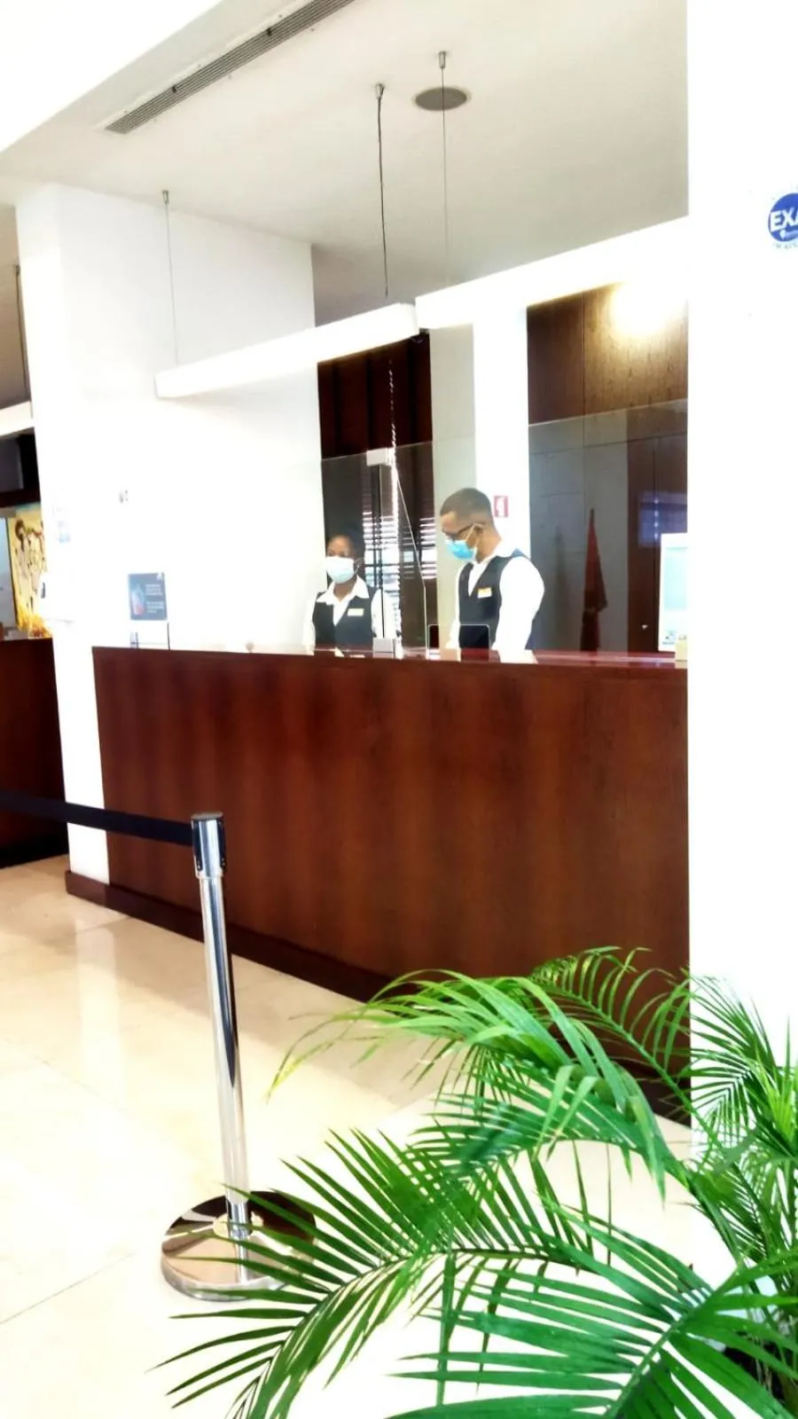 Lobby or reception in Skyna Hotel Luanda