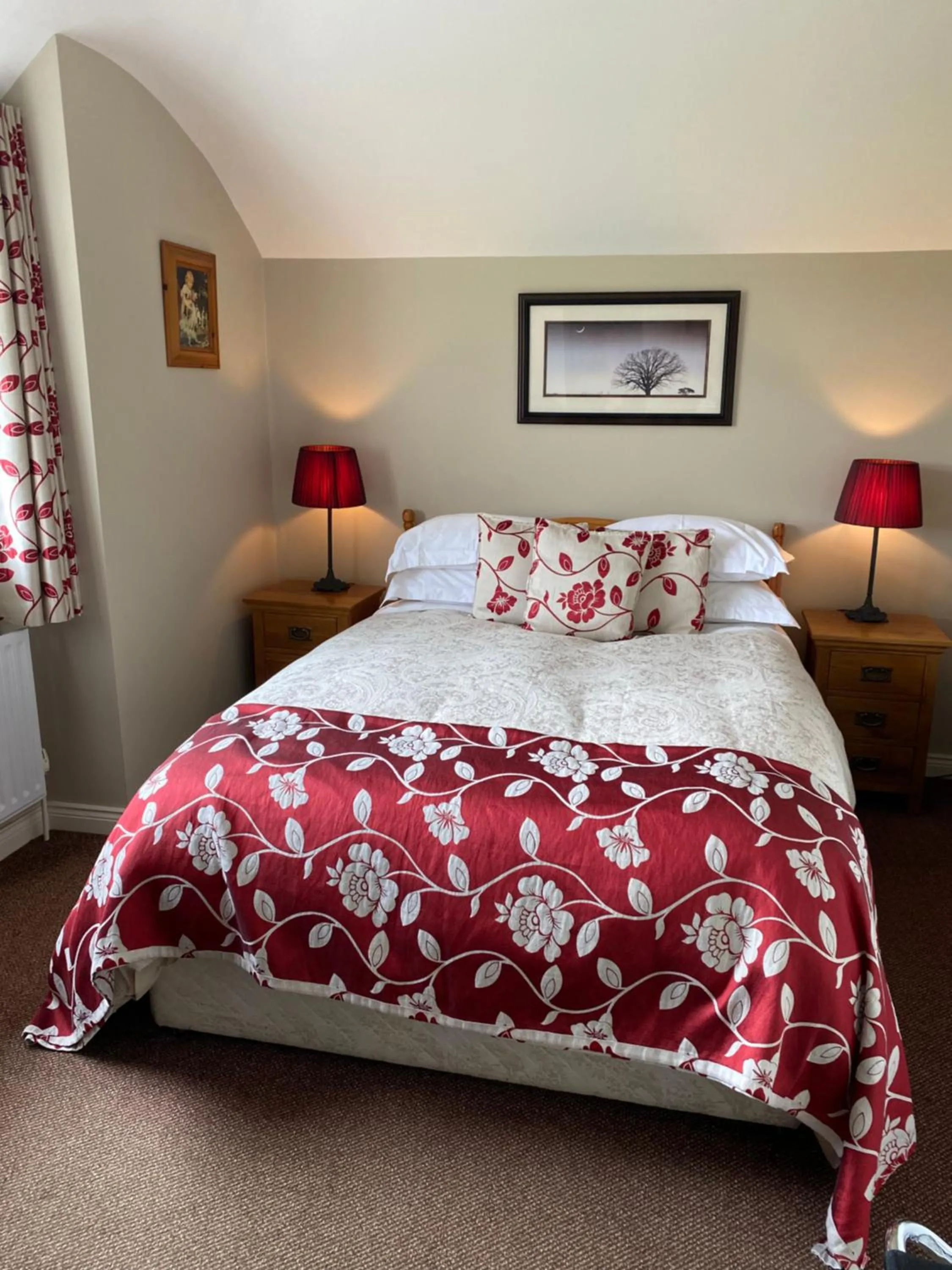 Bedroom, Bed in Ashbrook B&B