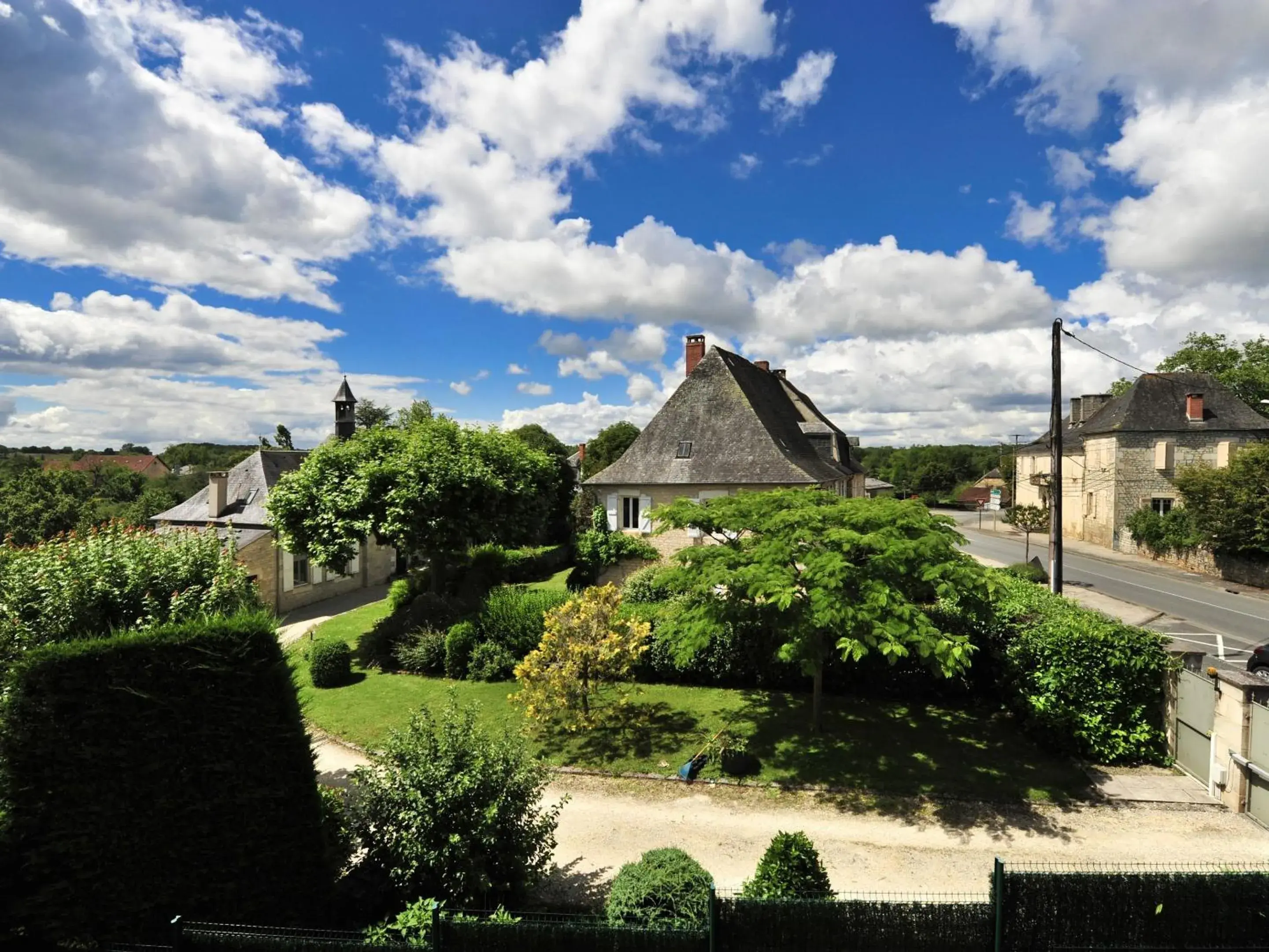 Property building in Auberge d'ici et d'ailleurs Property building in Auberge d'ici et d'ailleurs
