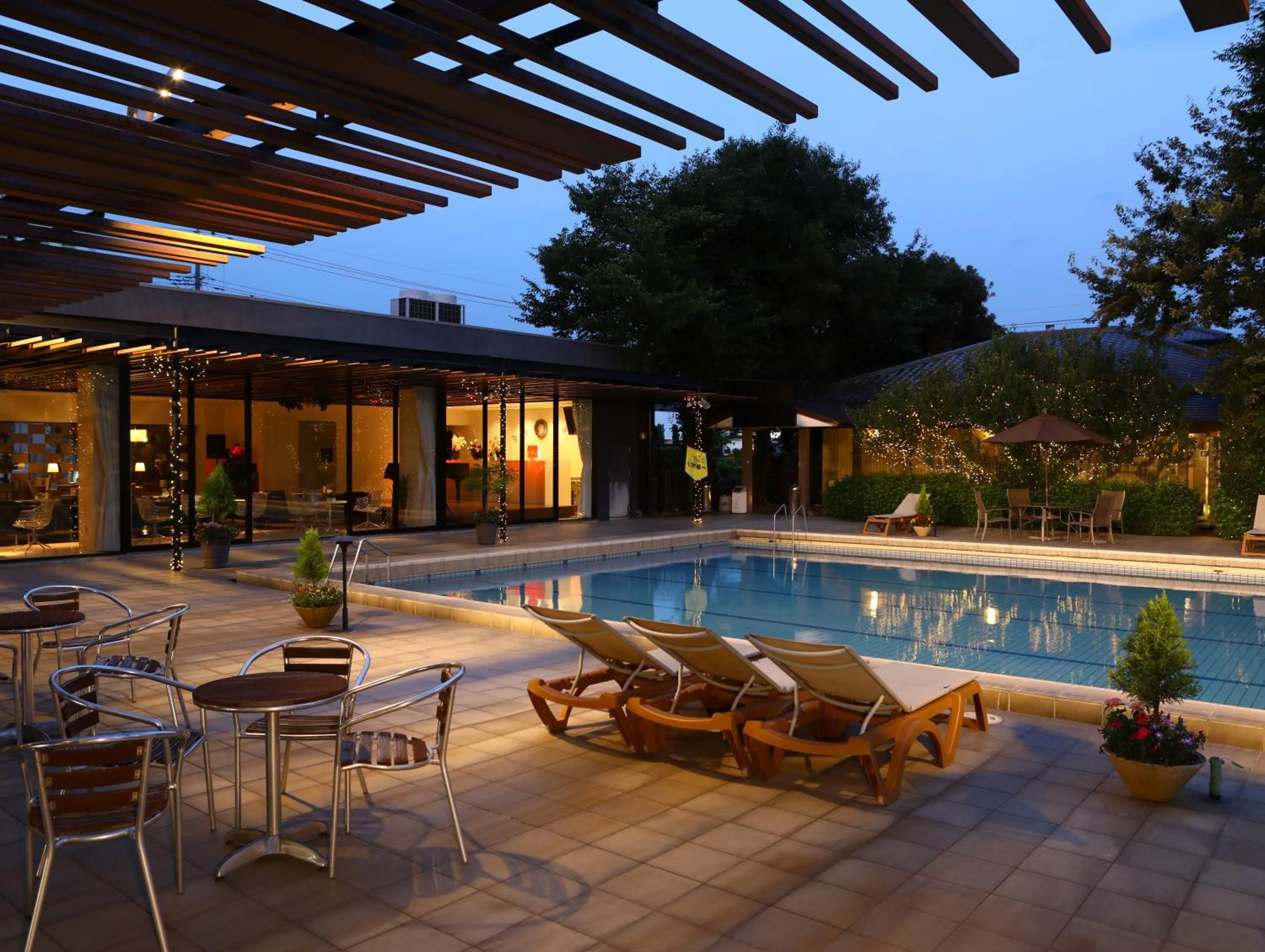 Pool view in Hotel Fuji