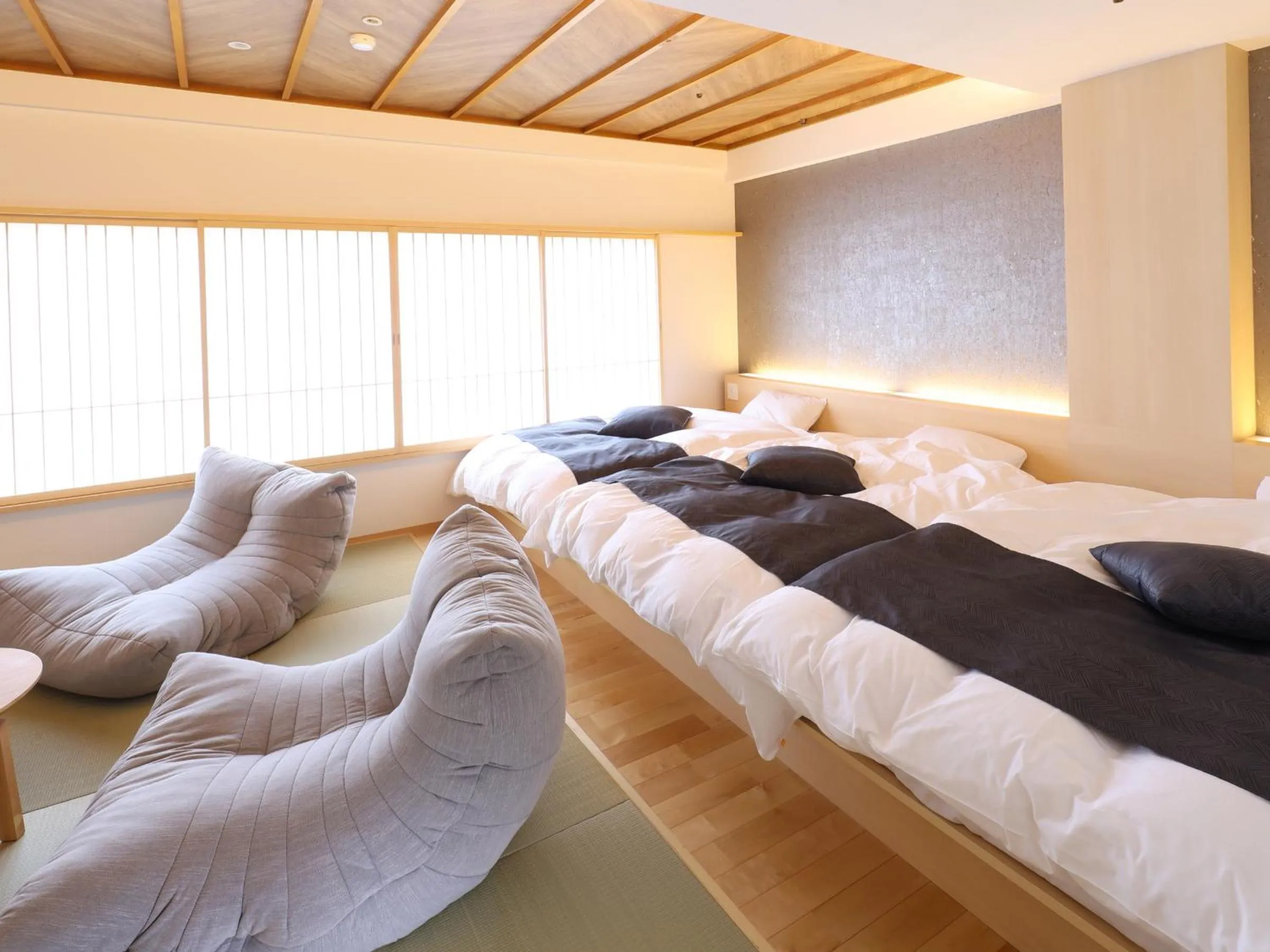 Photo of the whole room in Hotel Fuji