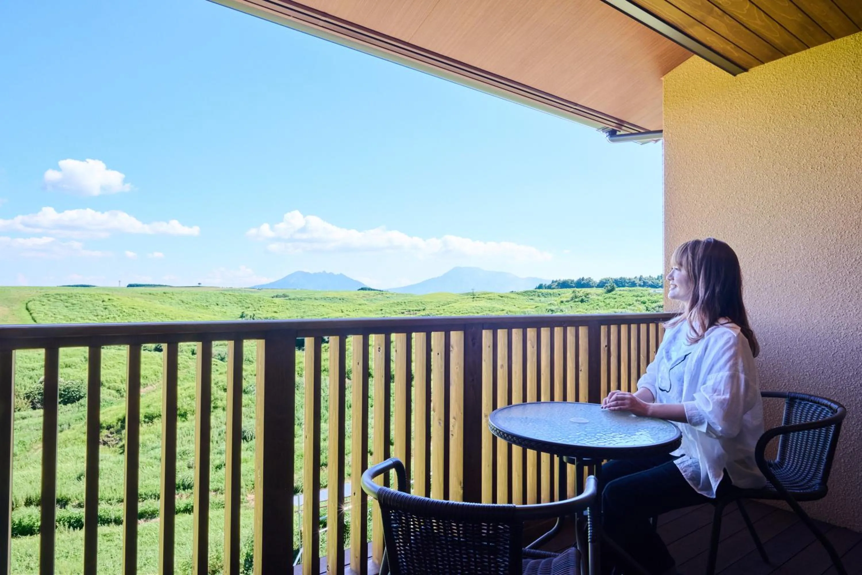 Photo of the whole room in El Patio Ranch