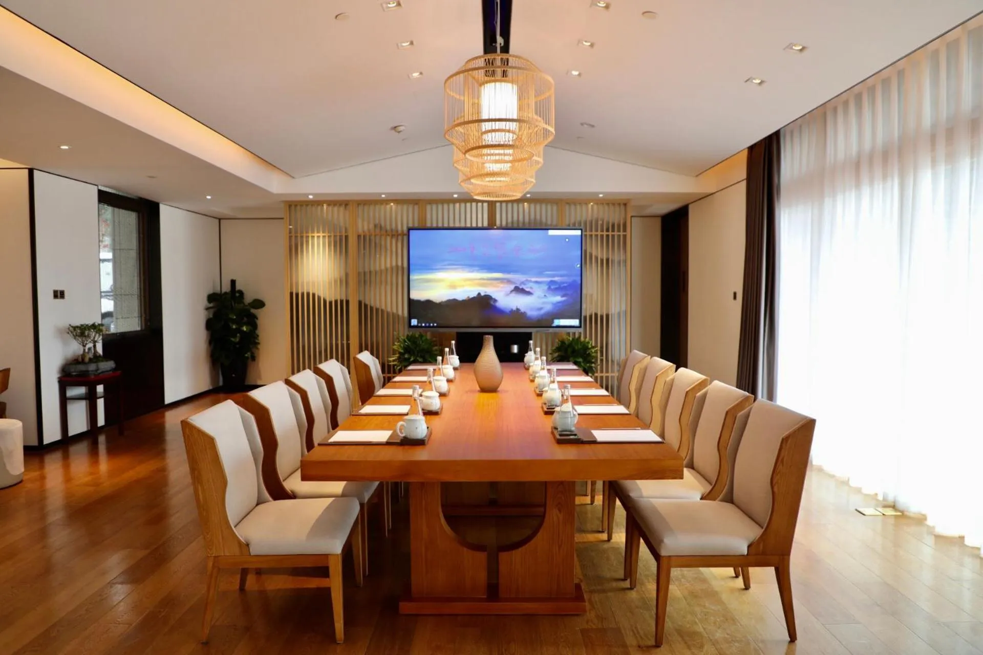 Dining area in G-Luxe by Gloria Taimei Suzhou