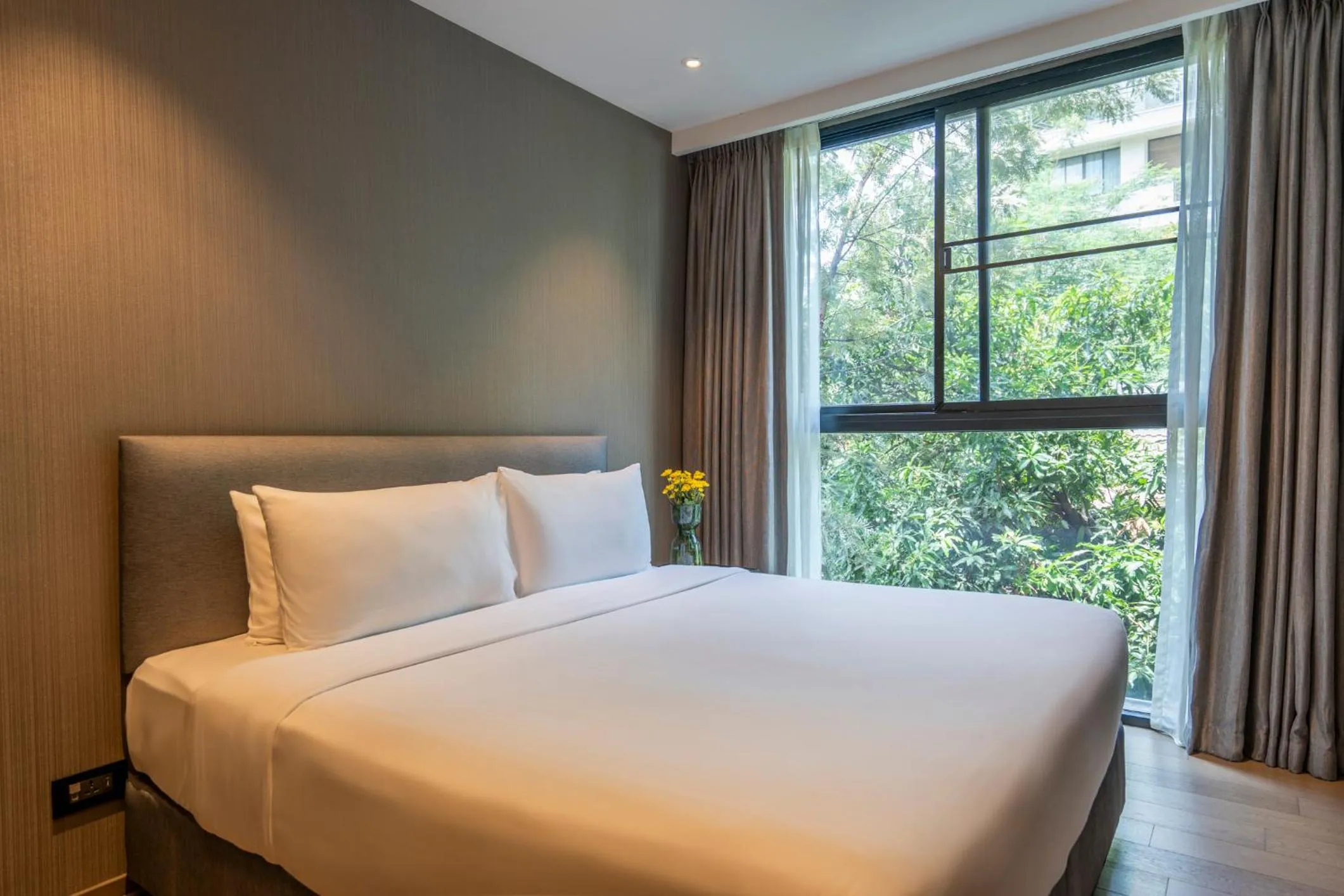 Bed in Walton Suites Sukhumvit