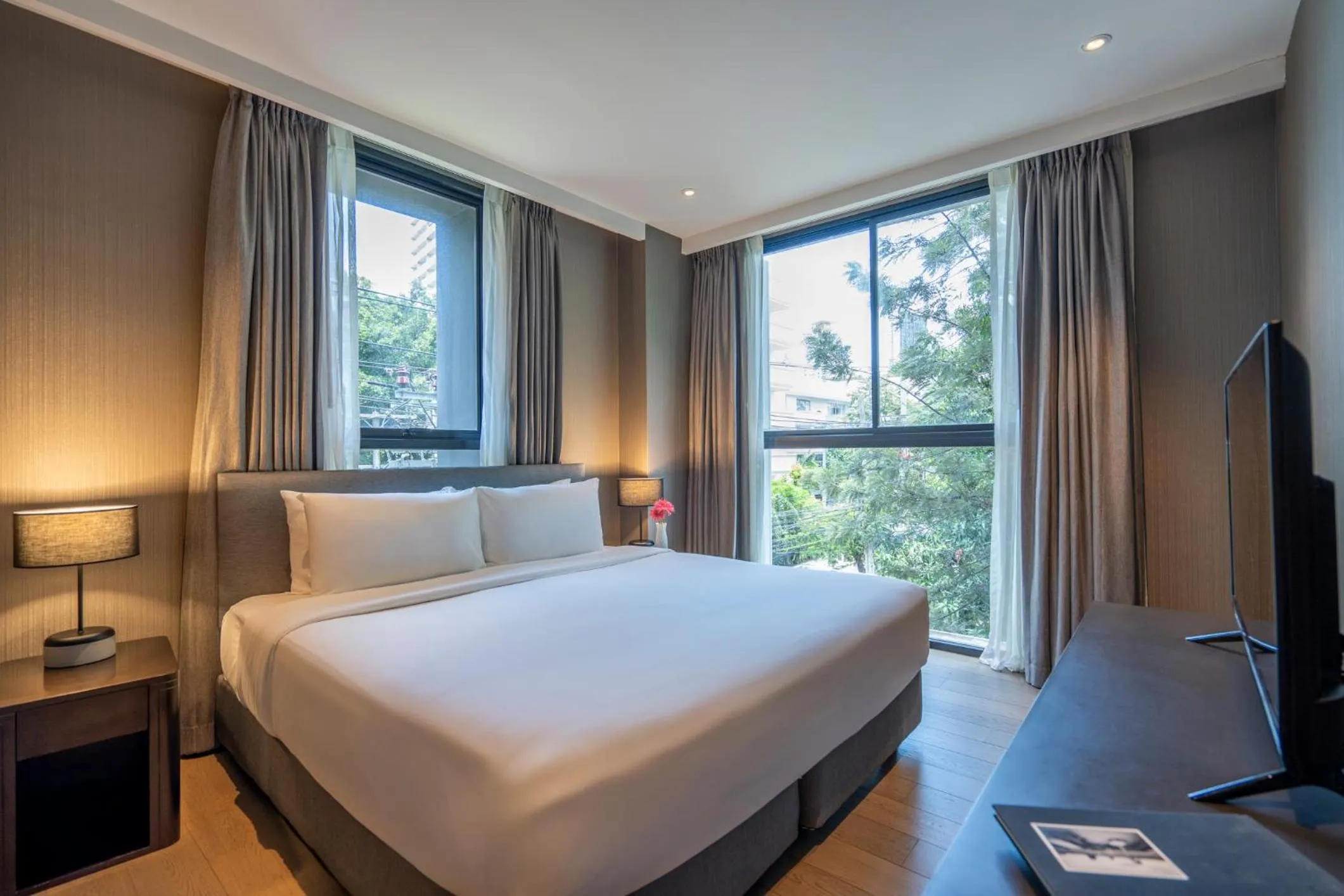 Bed in Walton Suites Sukhumvit