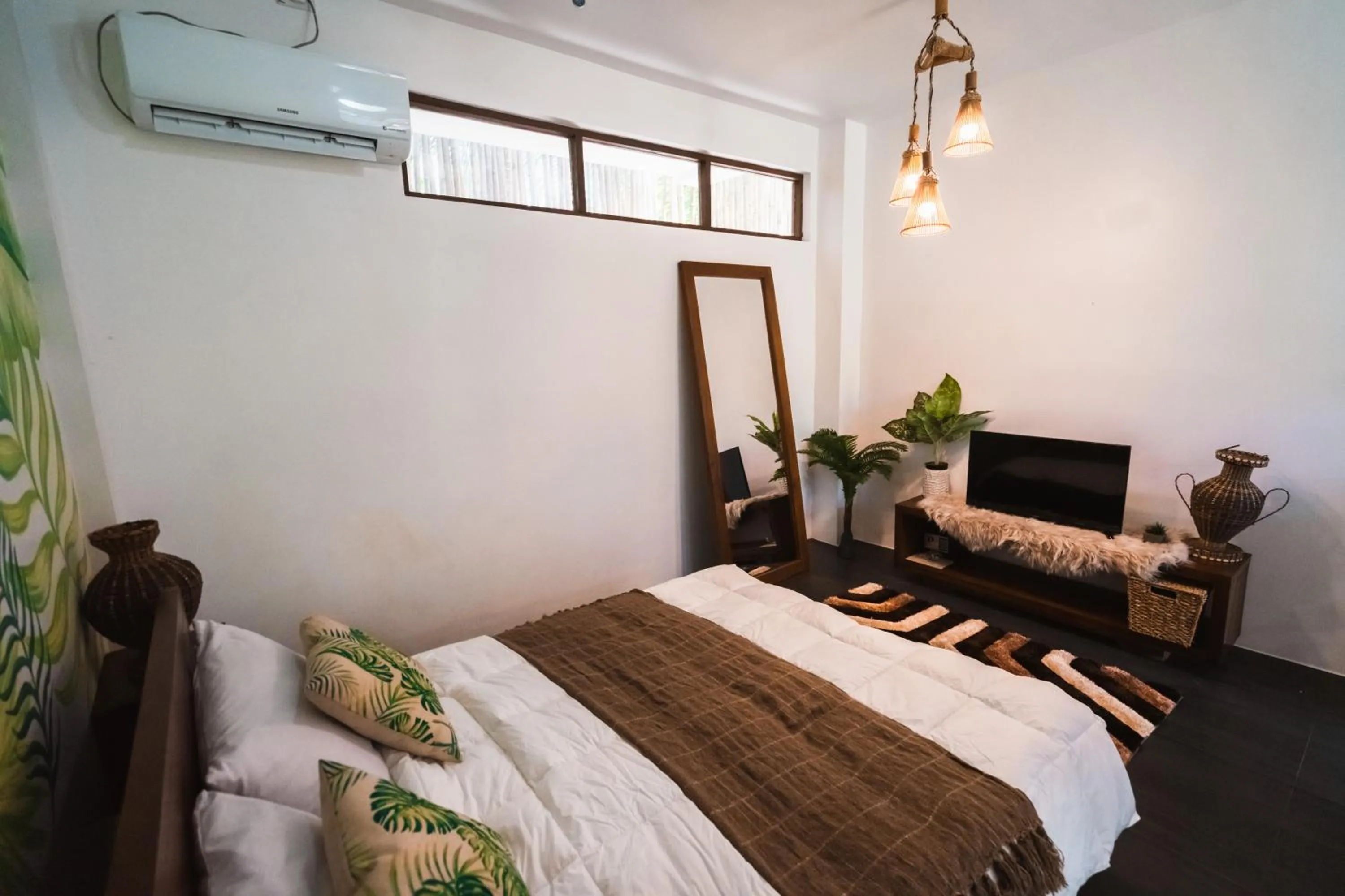 Bed in Villa Cali Siargao