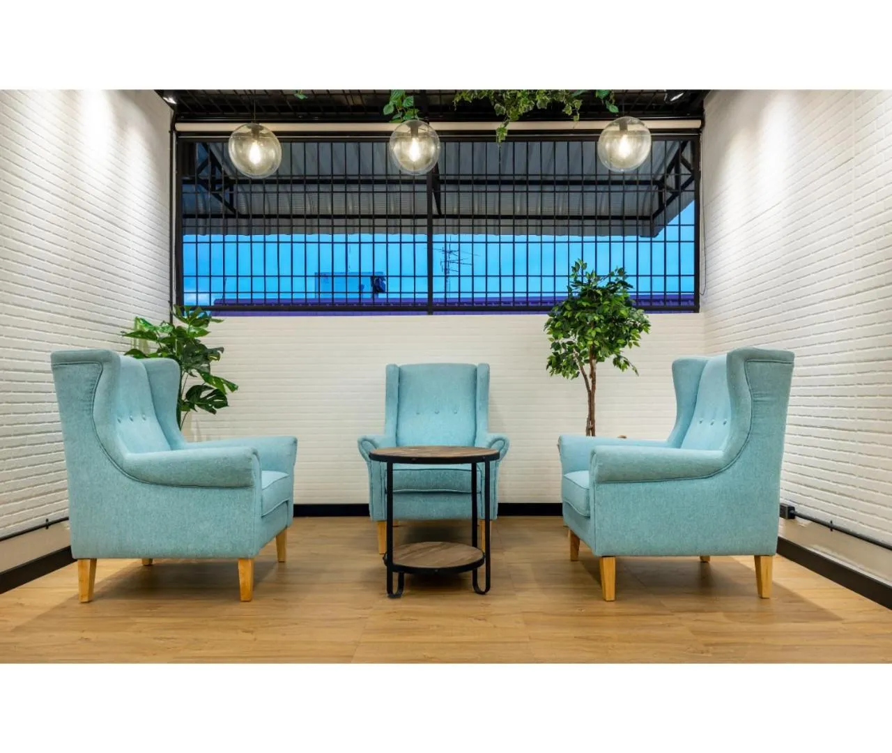 Restaurant/places to eat in Siam Subway Hostel and Café