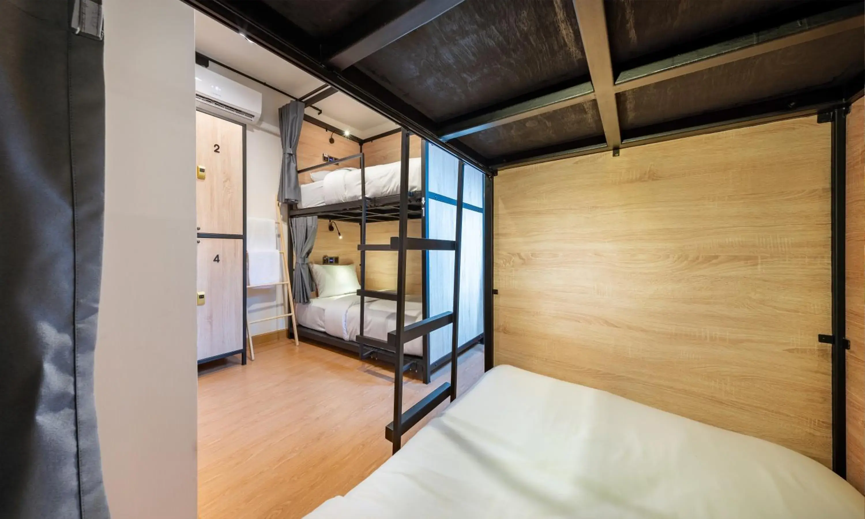 Bed in Siam Subway Hostel and Café Bed in Siam Subway Hostel and Café