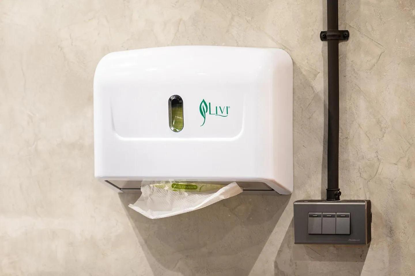 Toilet in Siam Subway Hostel and Café