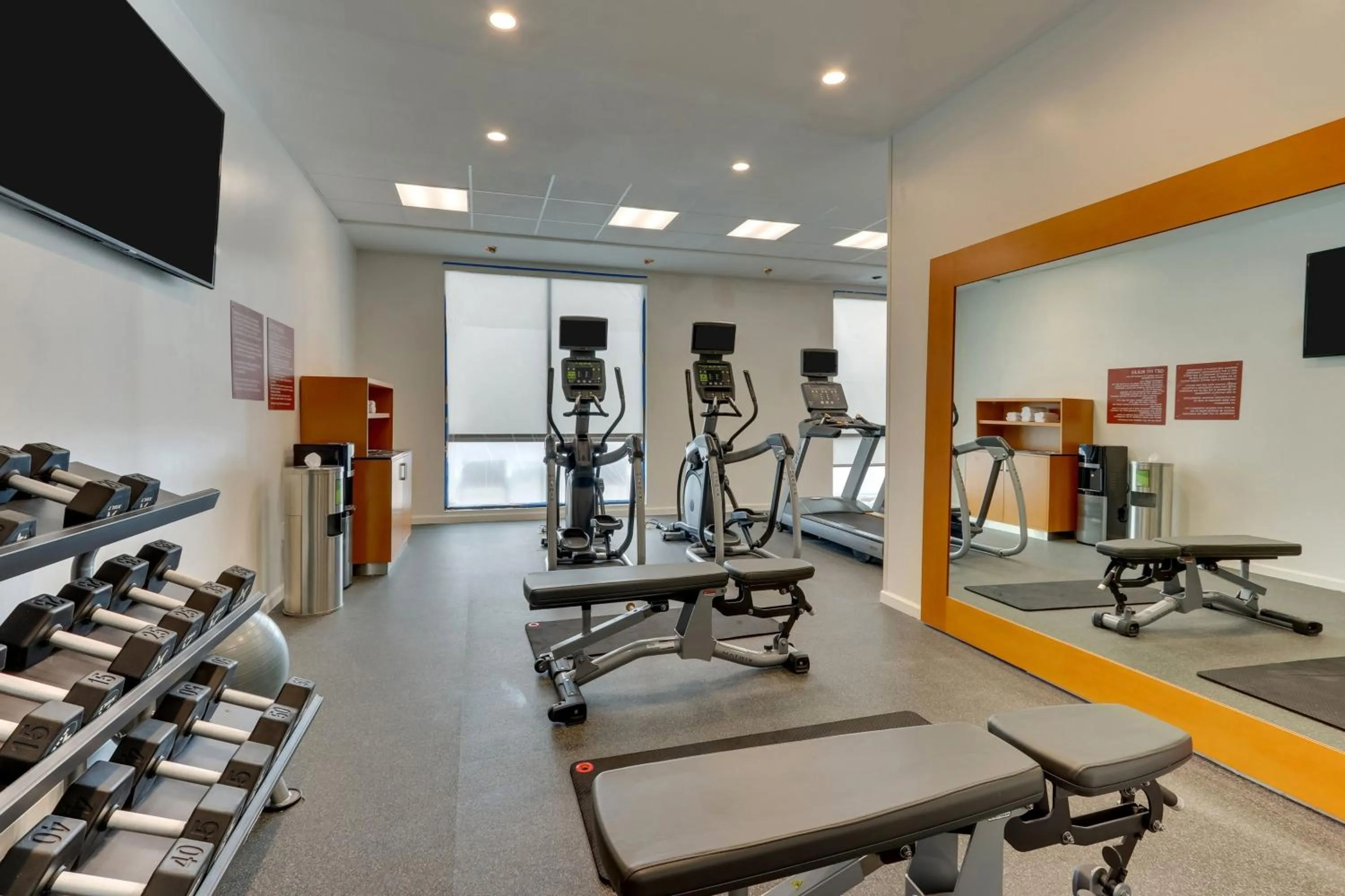 Fitness centre/facilities in TownePlace Suites Houston I-10 East