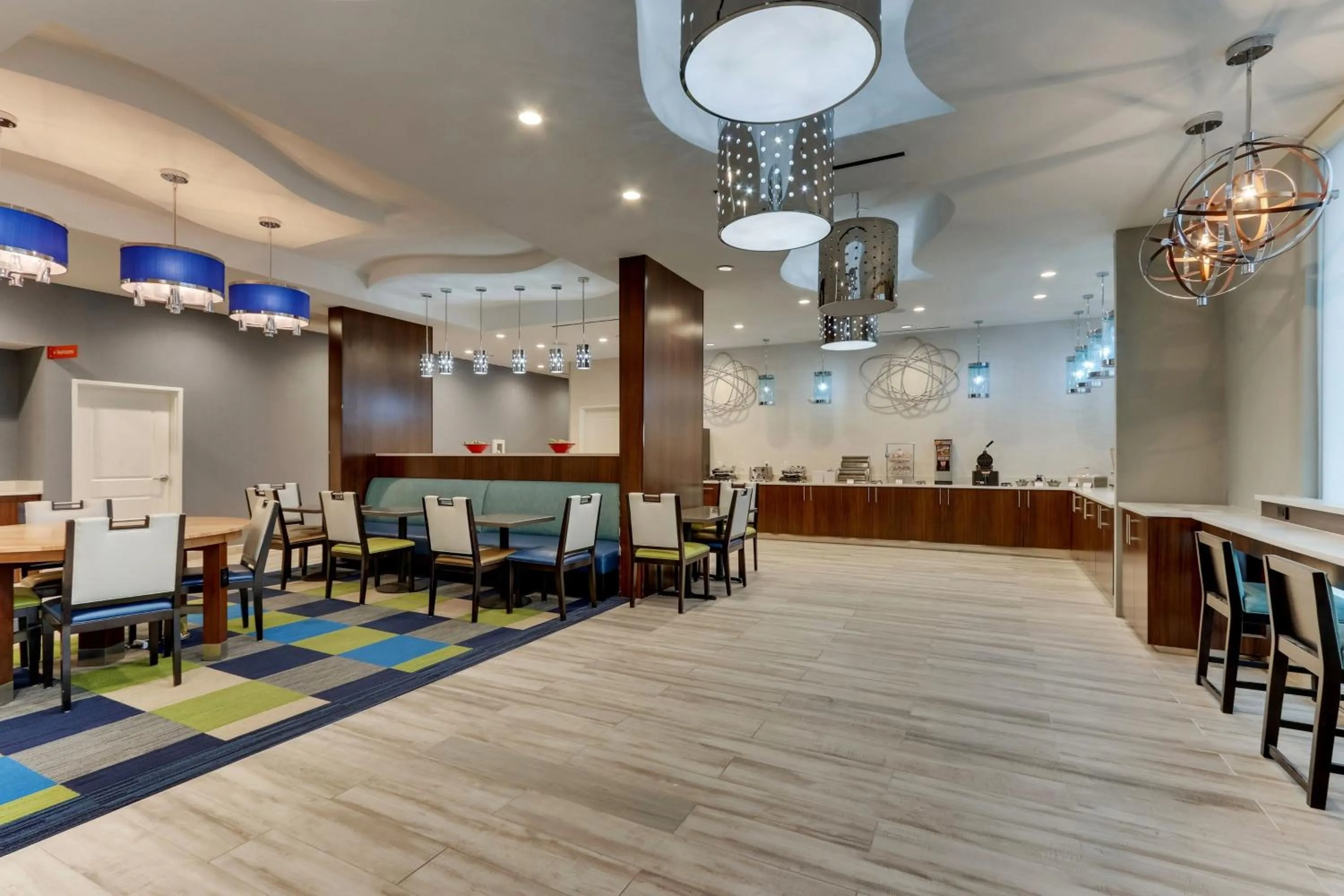 Restaurant/places to eat in TownePlace Suites Houston I-10 East