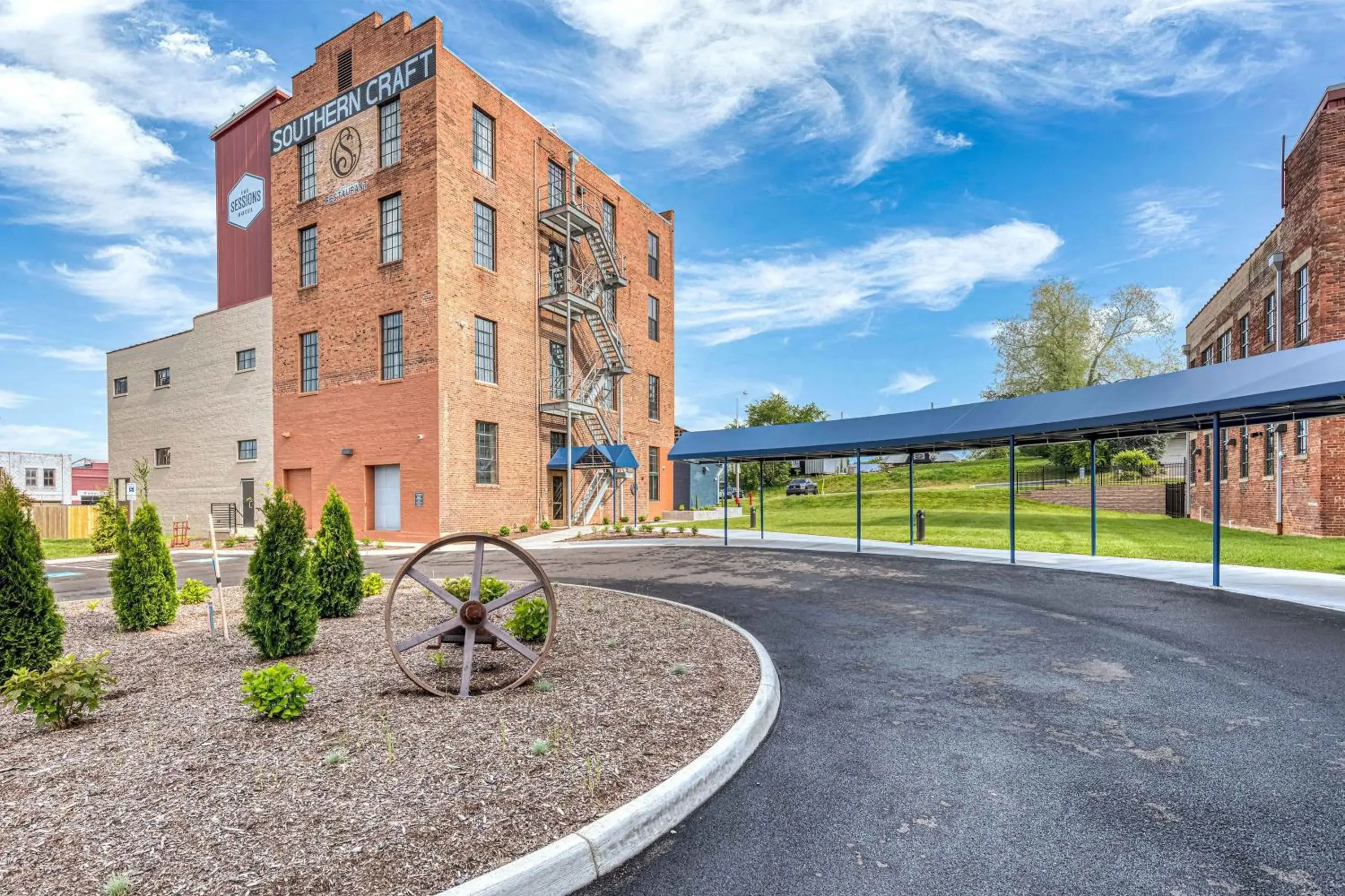 Property building in The Sessions Hotel, Bristol, a Tribute Portfolio Hotel Property building in The Sessions Hotel, Bristol, a Tribute Portfolio Hotel