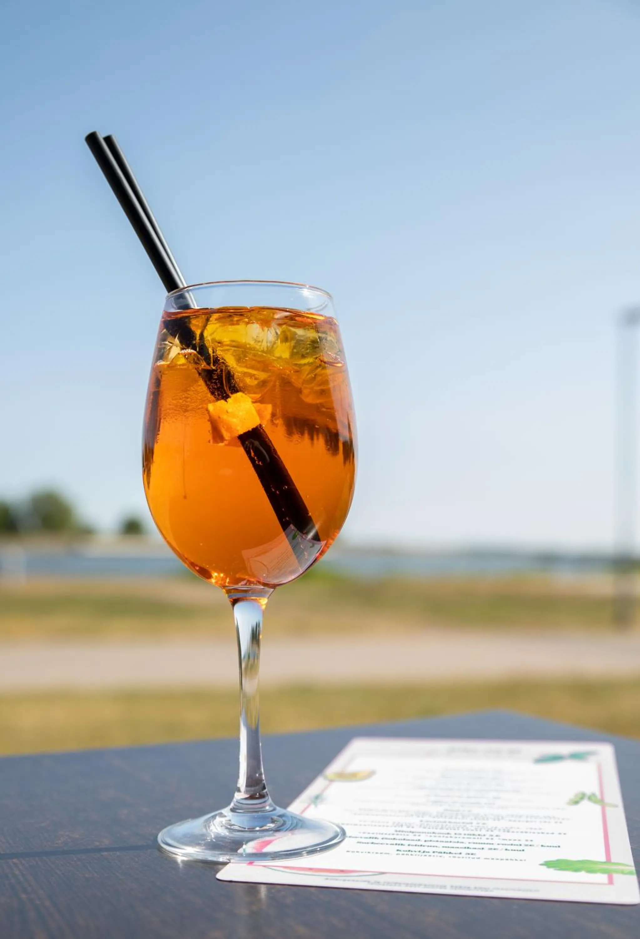 Restaurant/places to eat in Ö Seaside Suites & SPA