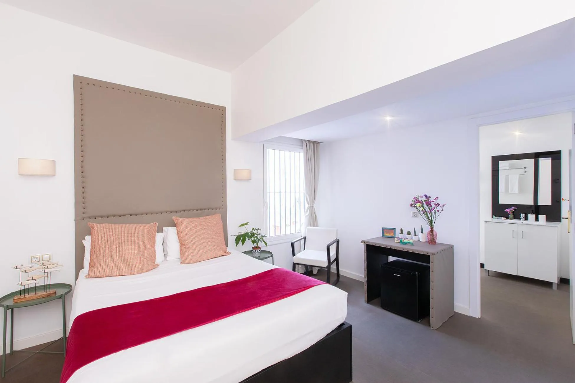 Bed in Amra Barcelona Caspe