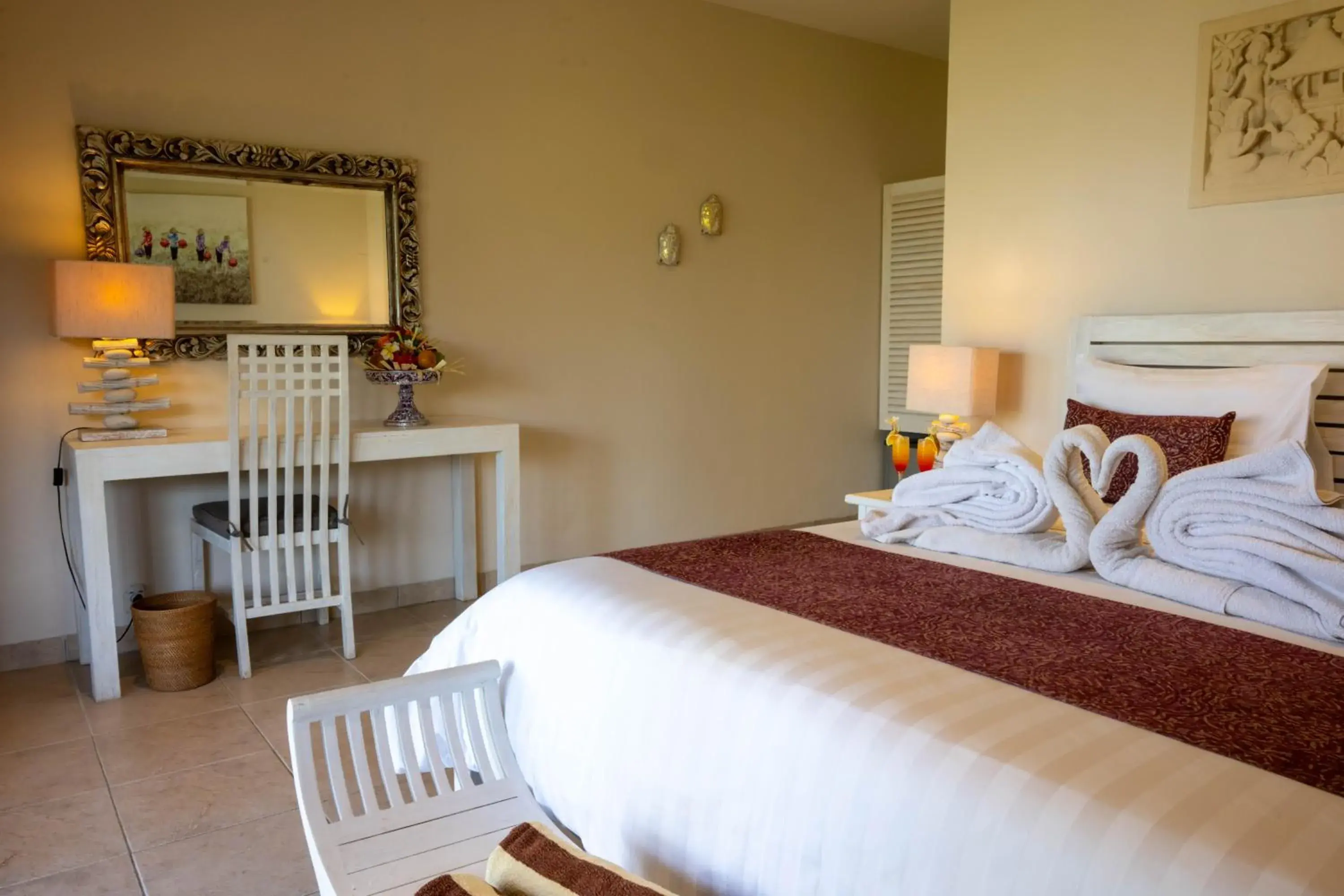 Bed in Kubu Indah Dive & Spa Resort Bed in Kubu Indah Dive & Spa Resort