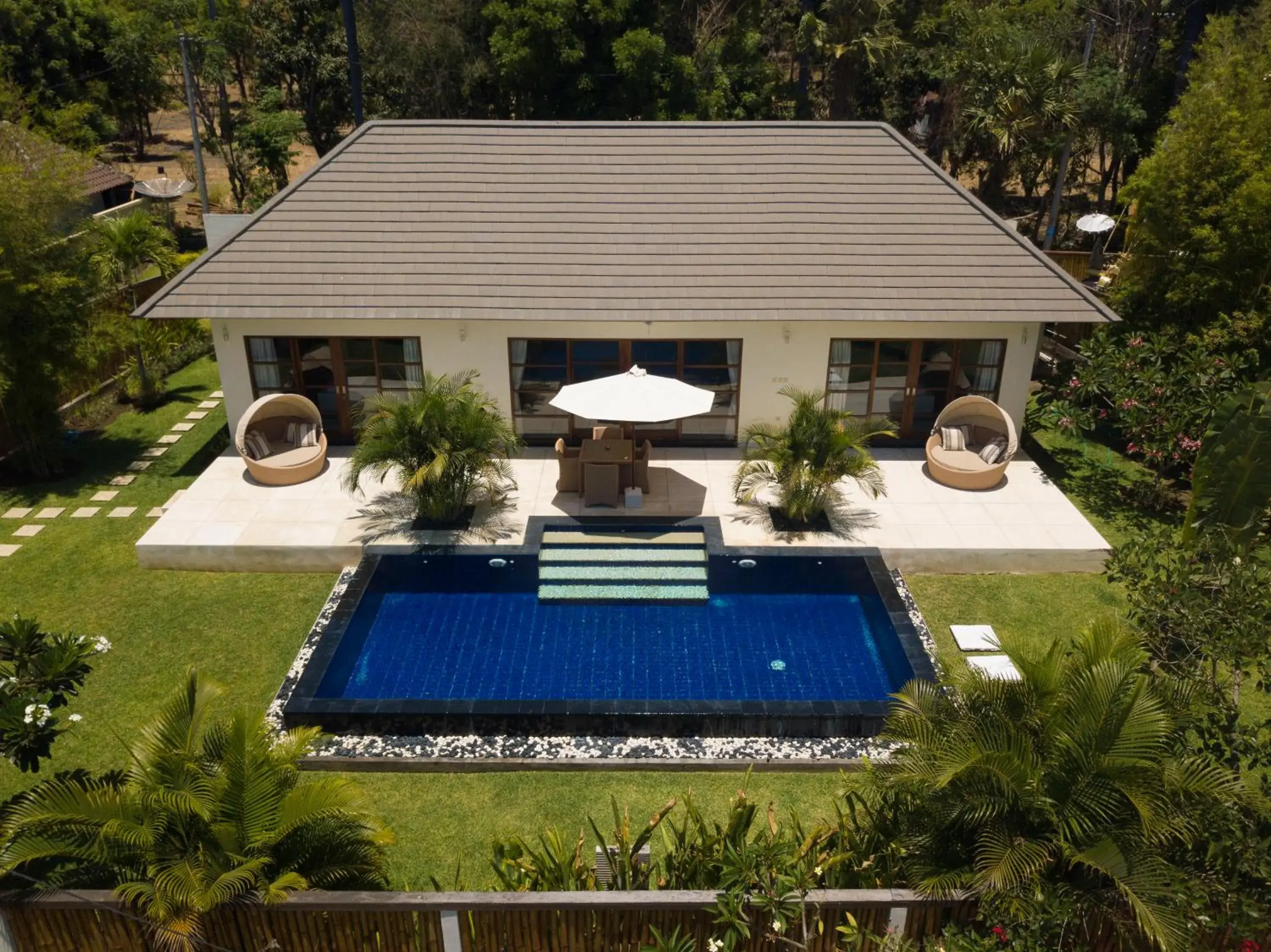 Property building in Kubu Indah Dive & Spa Resort Property building in Kubu Indah Dive & Spa Resort