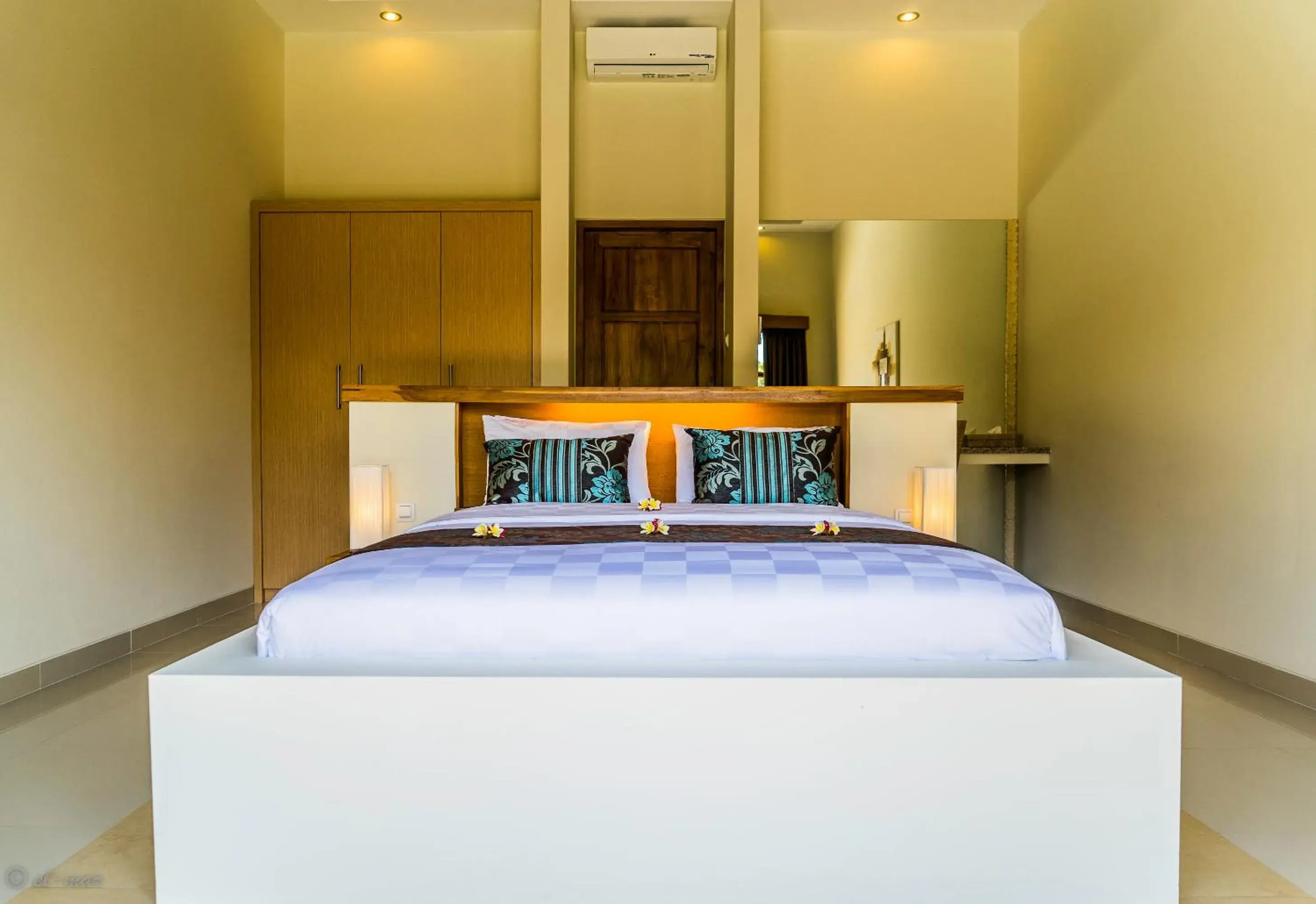 Bed in Kubu Indah Dive & Spa Resort Bed in Kubu Indah Dive & Spa Resort