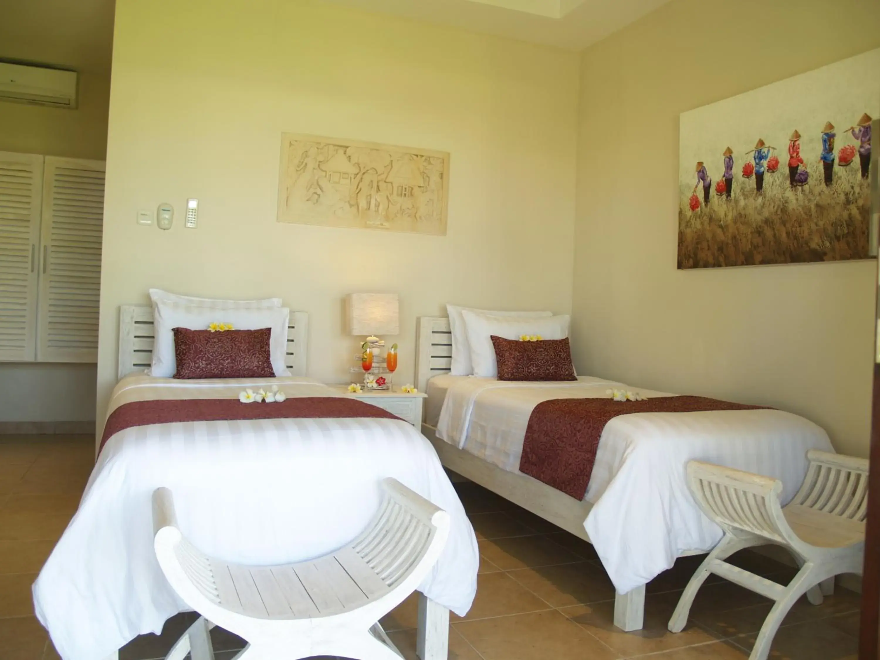 Bed in Kubu Indah Dive & Spa Resort Bed in Kubu Indah Dive & Spa Resort