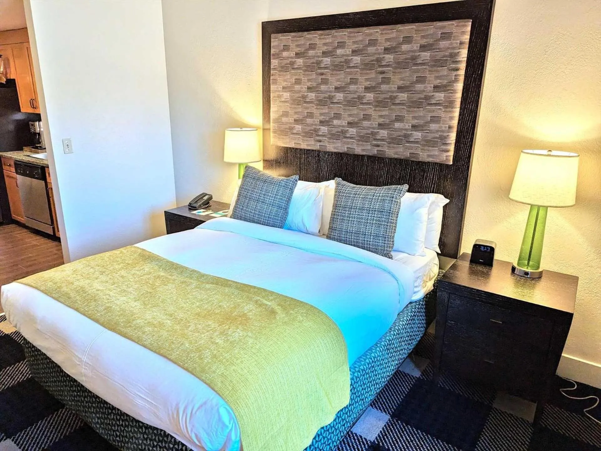 Marriott Grand Res Q4 #4256