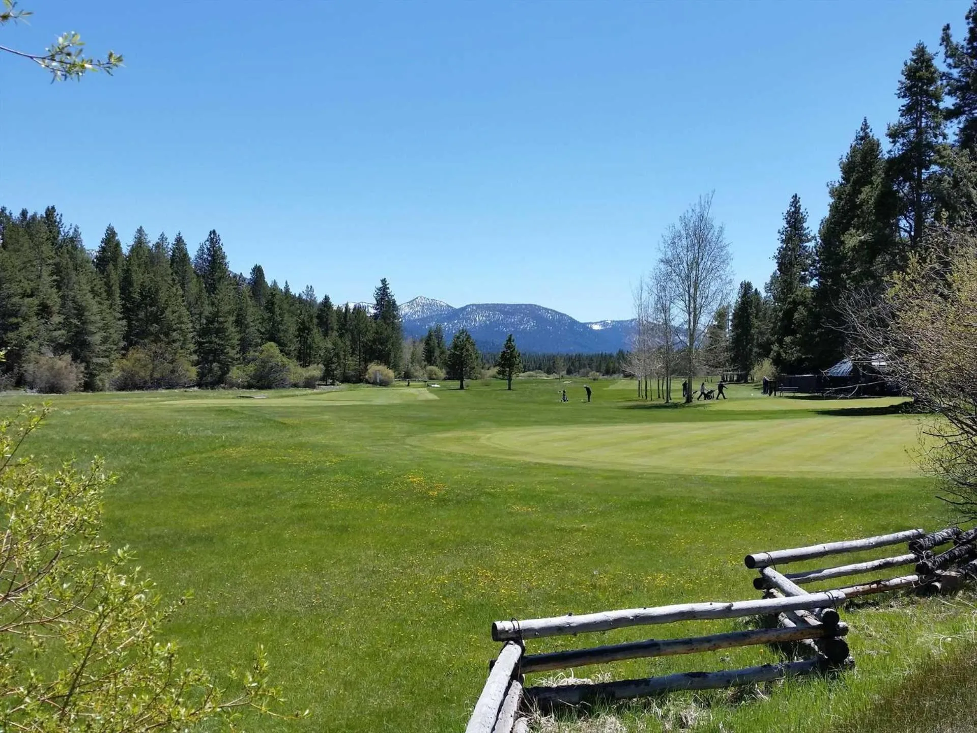 Lakeland Village #105