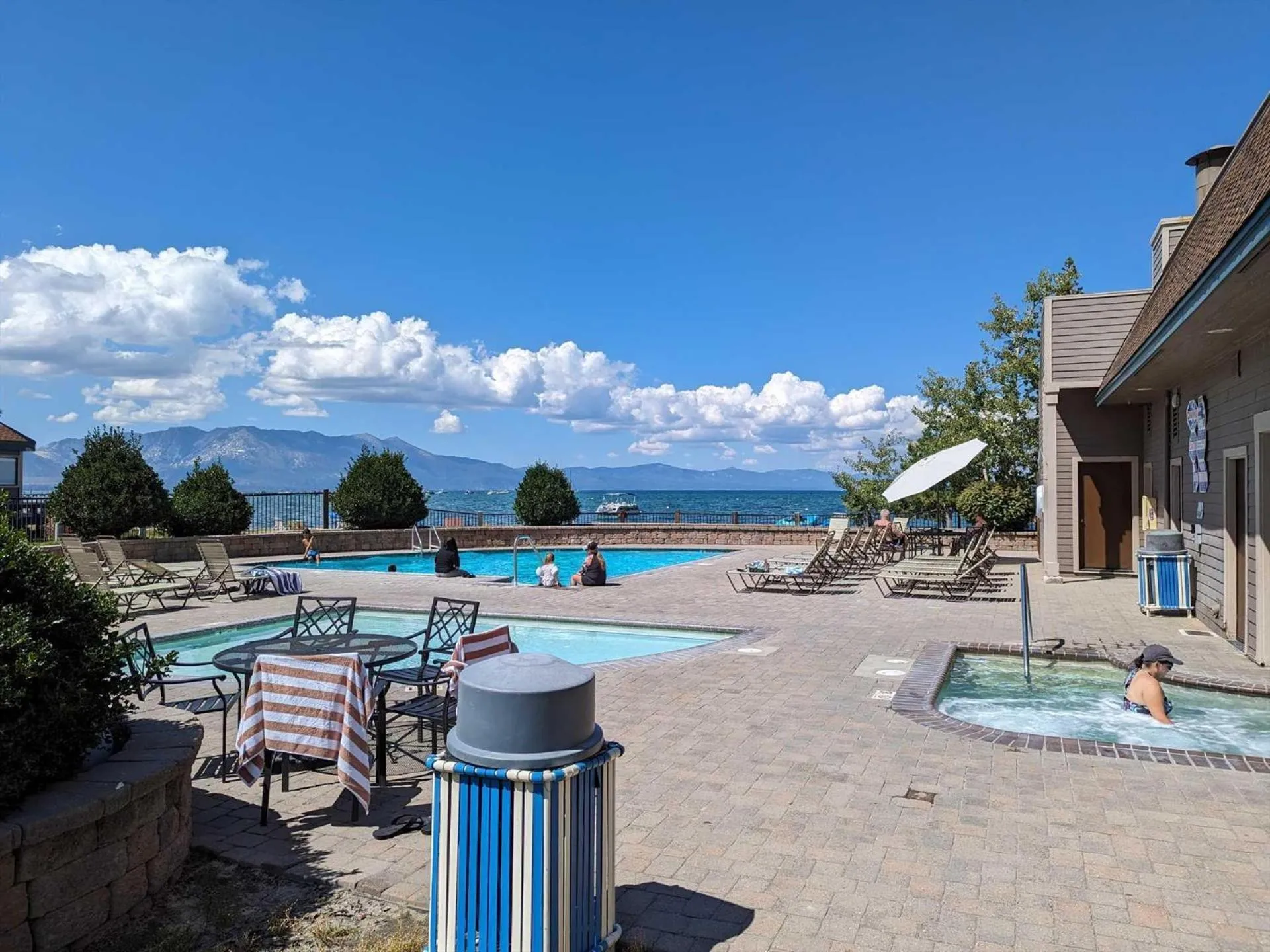 Lakeland Village #105