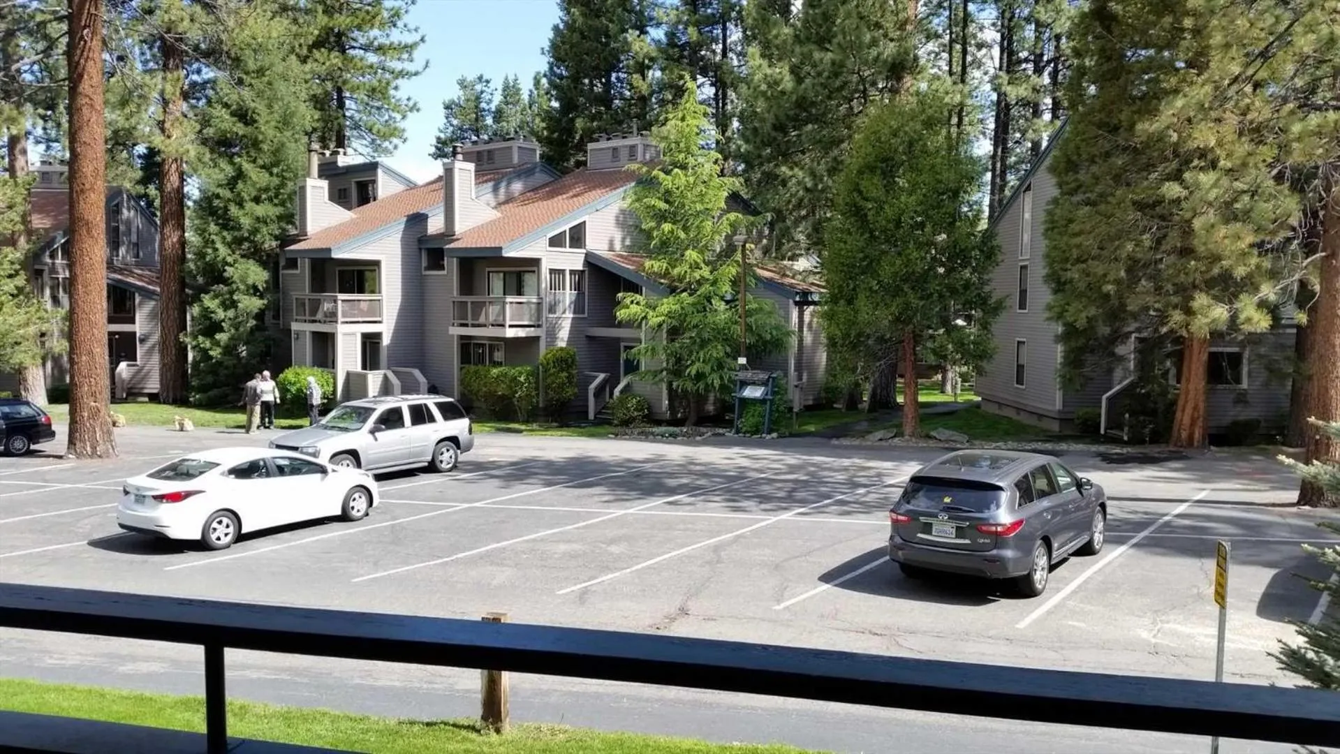 Lakeland Village #105