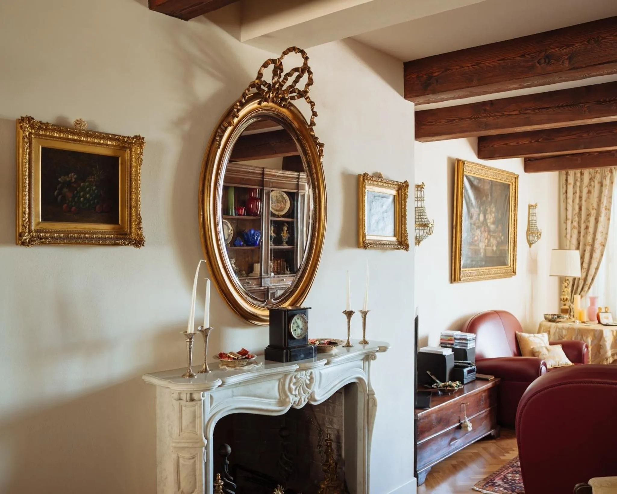 Communal lounge/ TV room in B&B Al Re