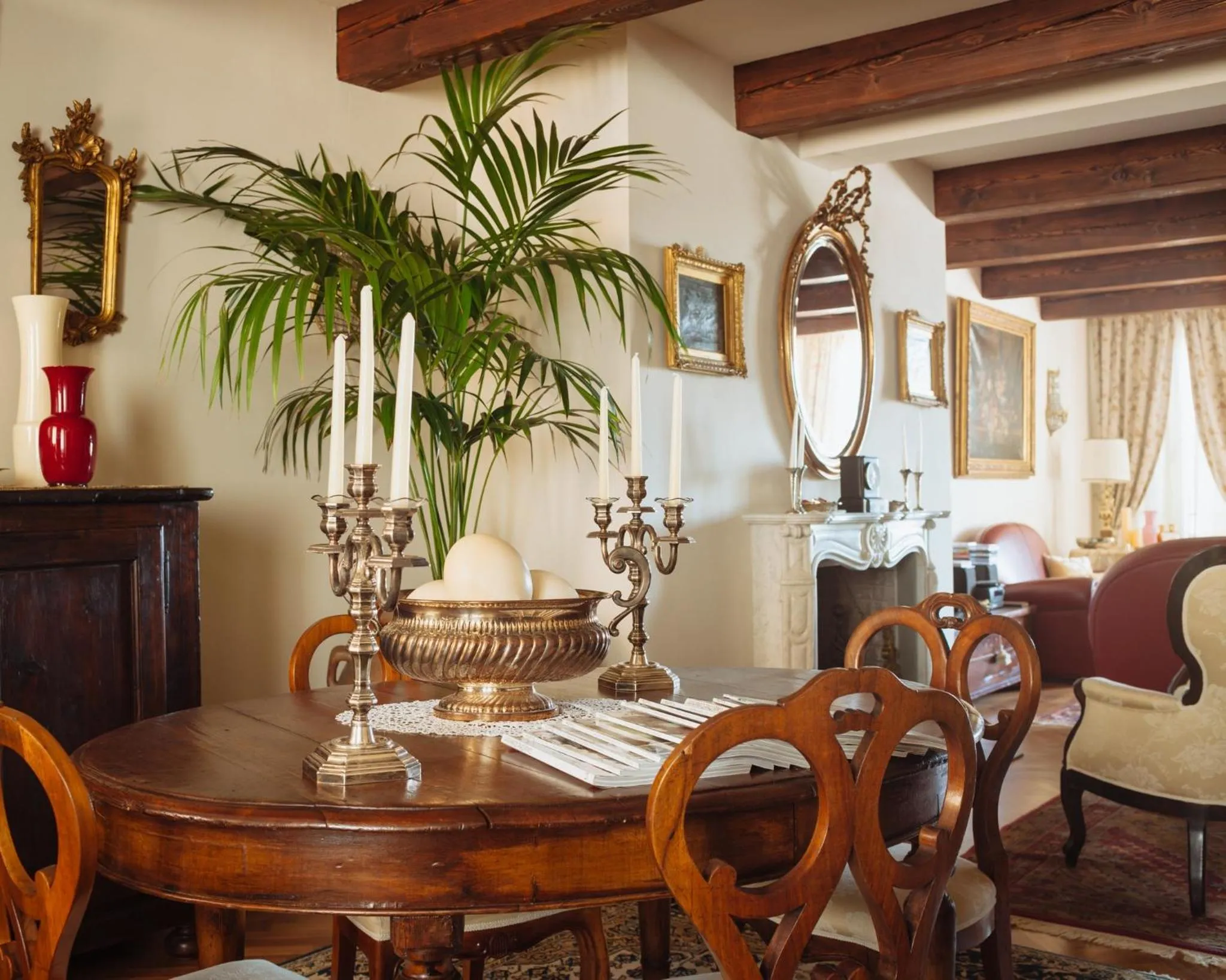 Communal lounge/ TV room in B&B Al Re