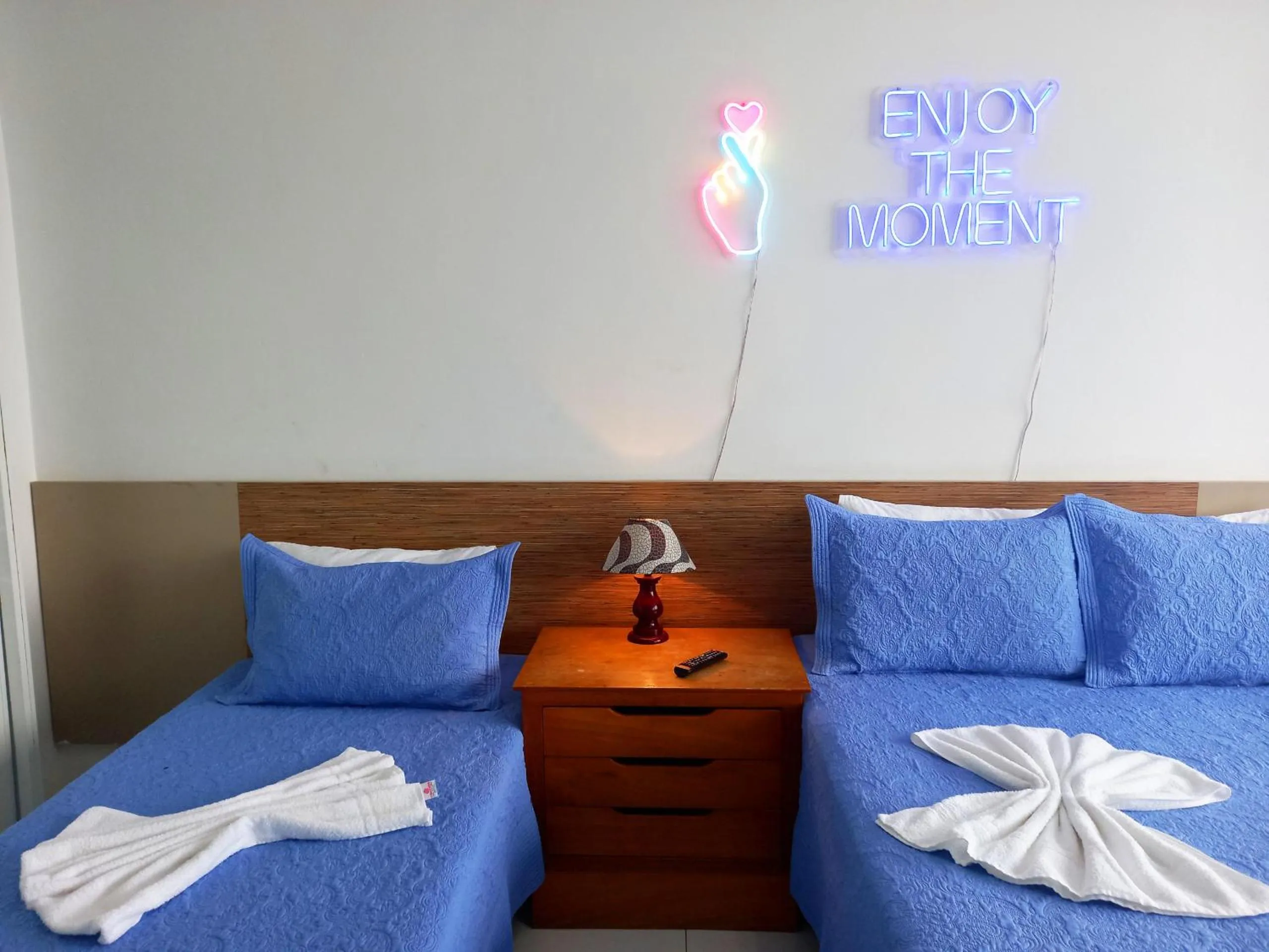 Studio com Janela para o Mar TC1203