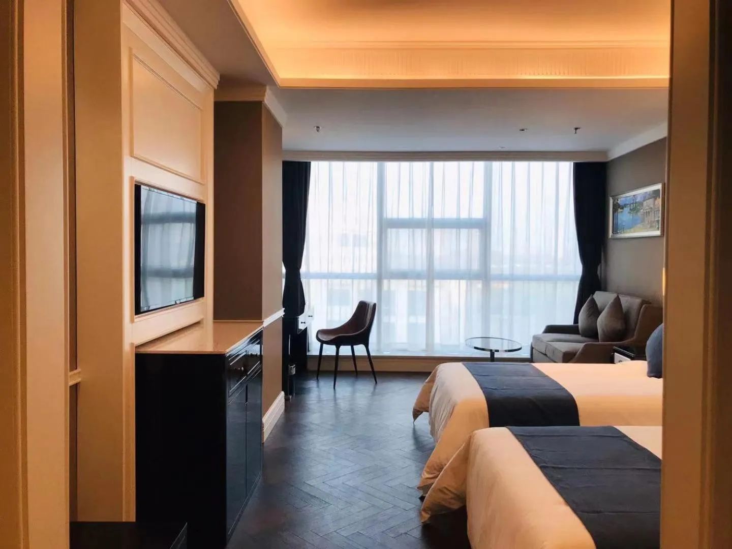 Bed in Metropolo shanghai Yingao Road Subway Station