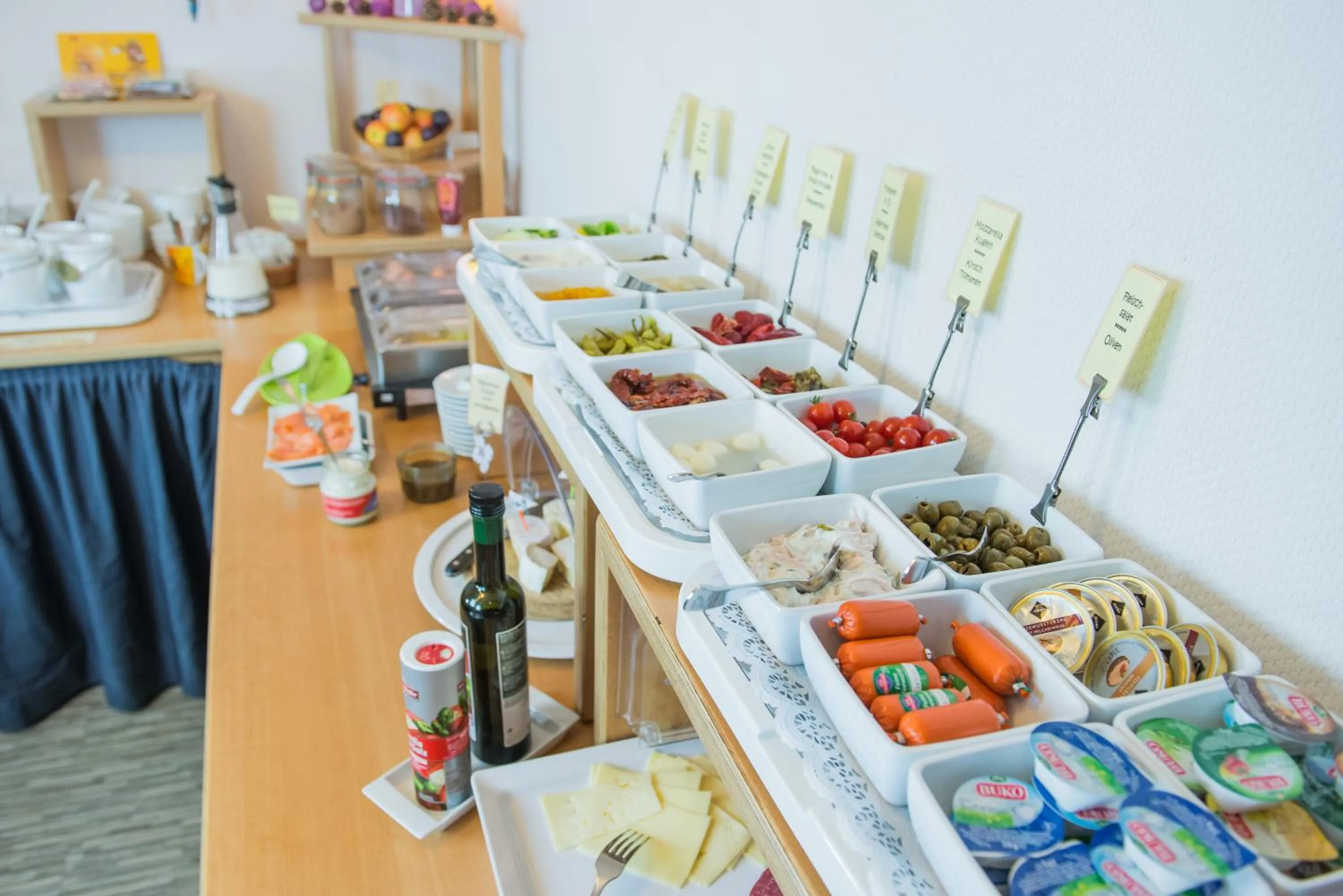 Buffet breakfast in Hotel Burgblick