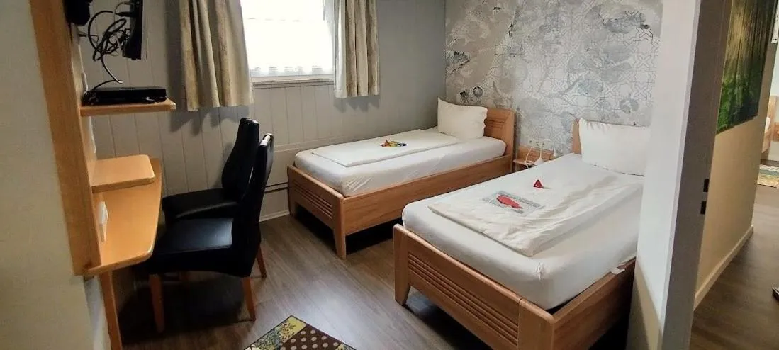 Bedroom, Bed in Hotel Burgblick